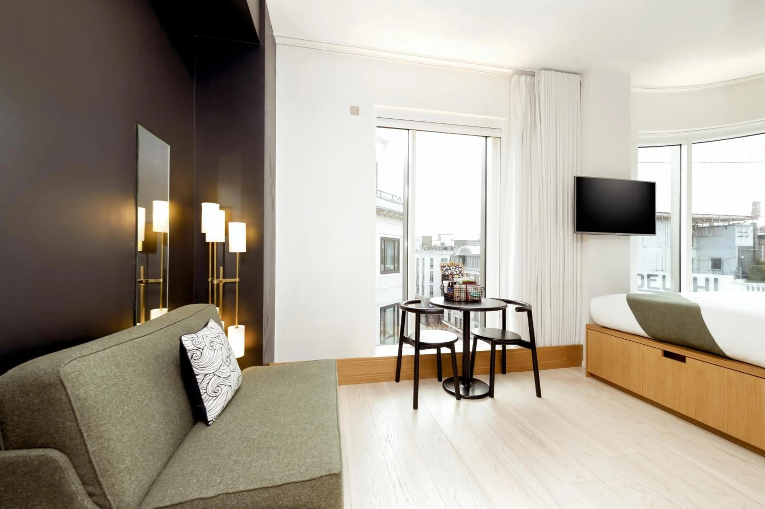 Bed in Wilde Aparthotels London Covent Garden