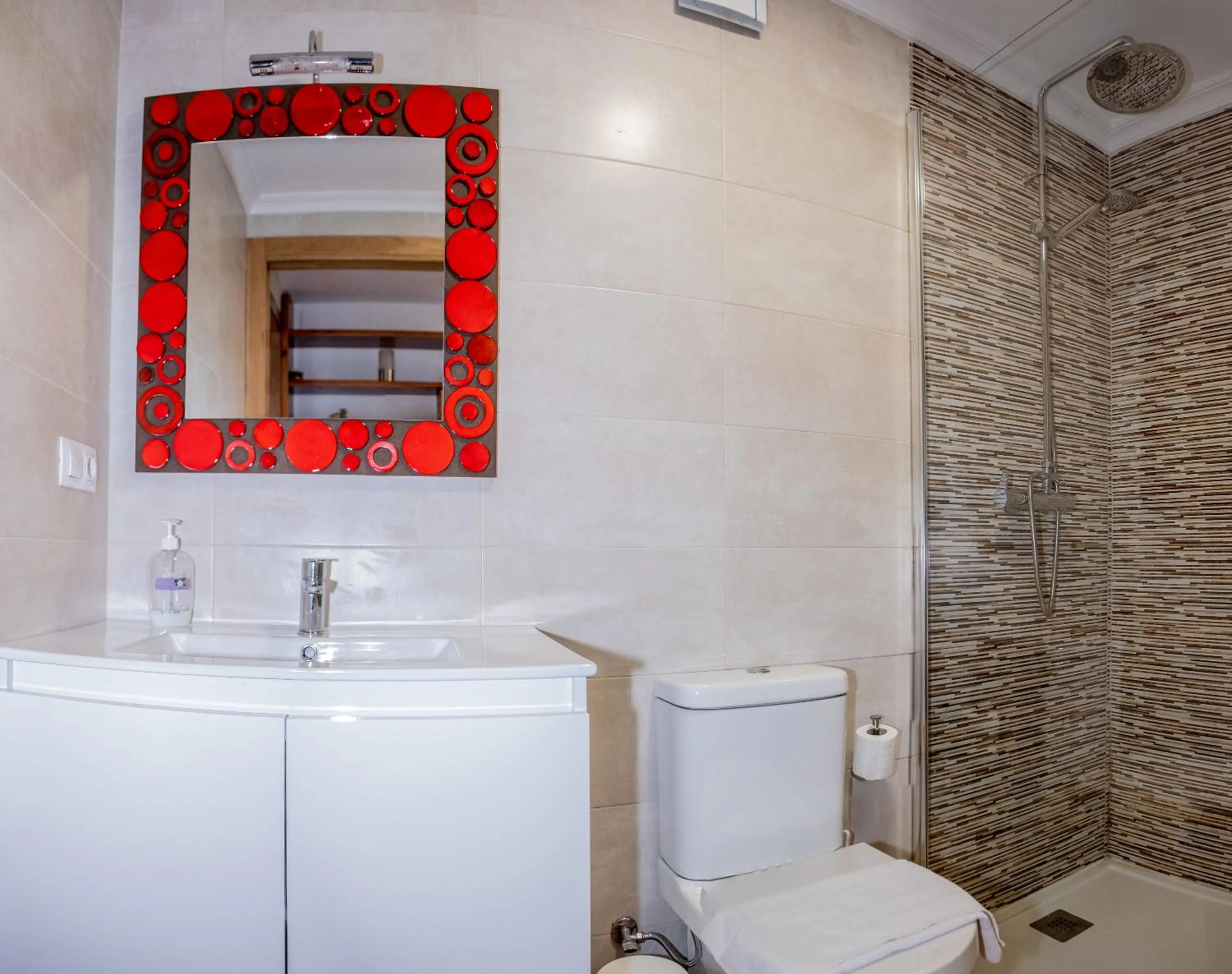 Bathroom in Apartamentos O Almacen