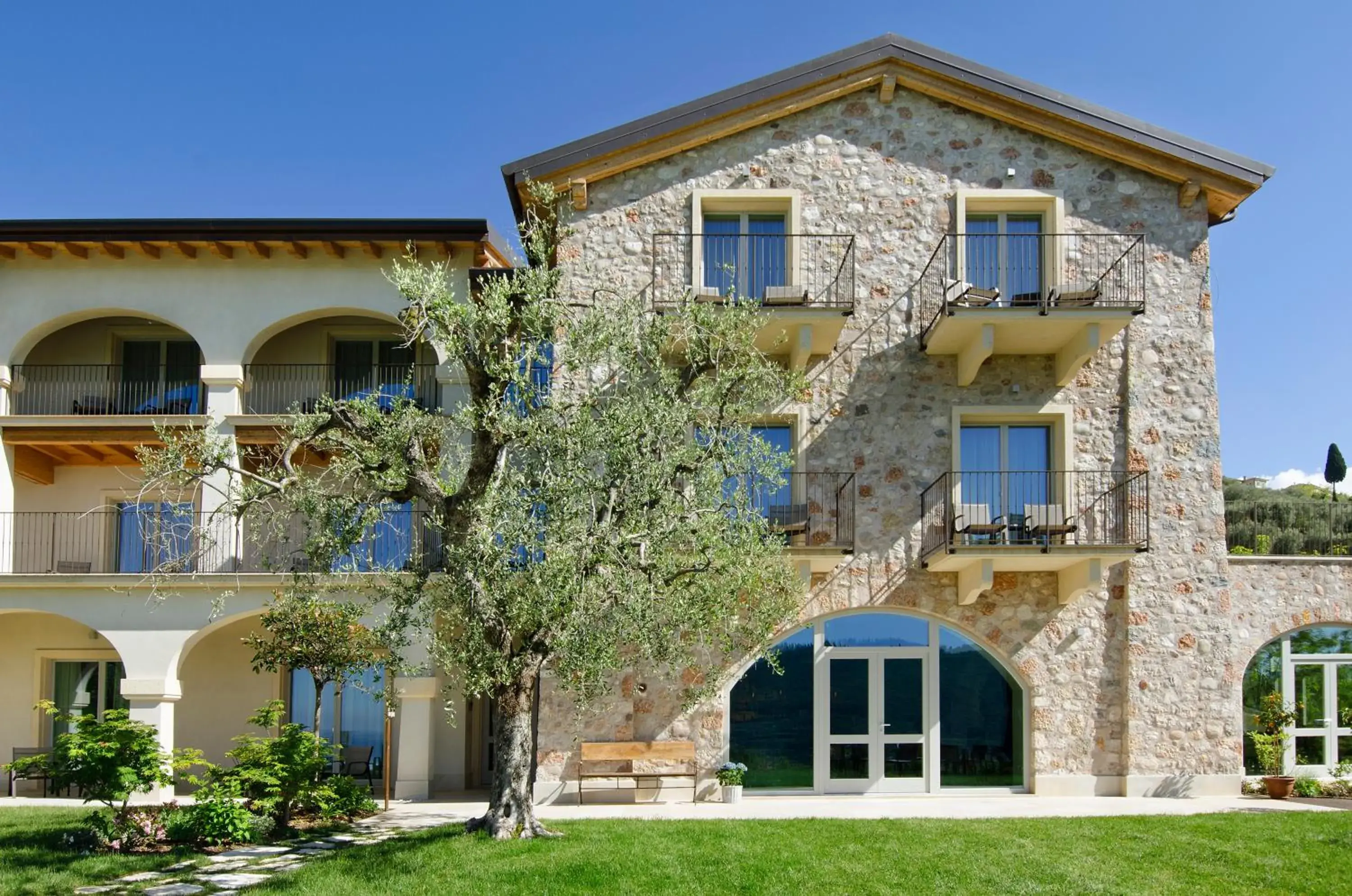 Facade/entrance, Property Building in Ca' Barbini Resort