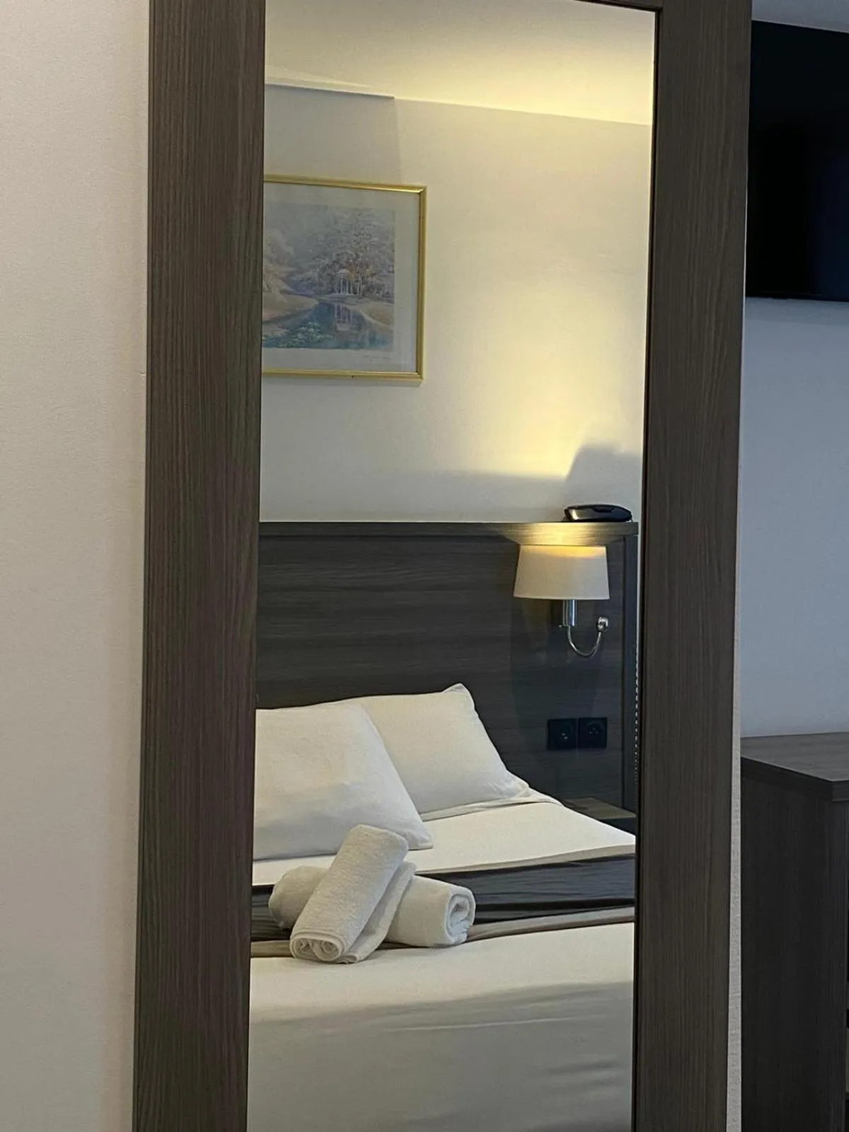 Bedroom, Bed in Luxor Bastille Hotel