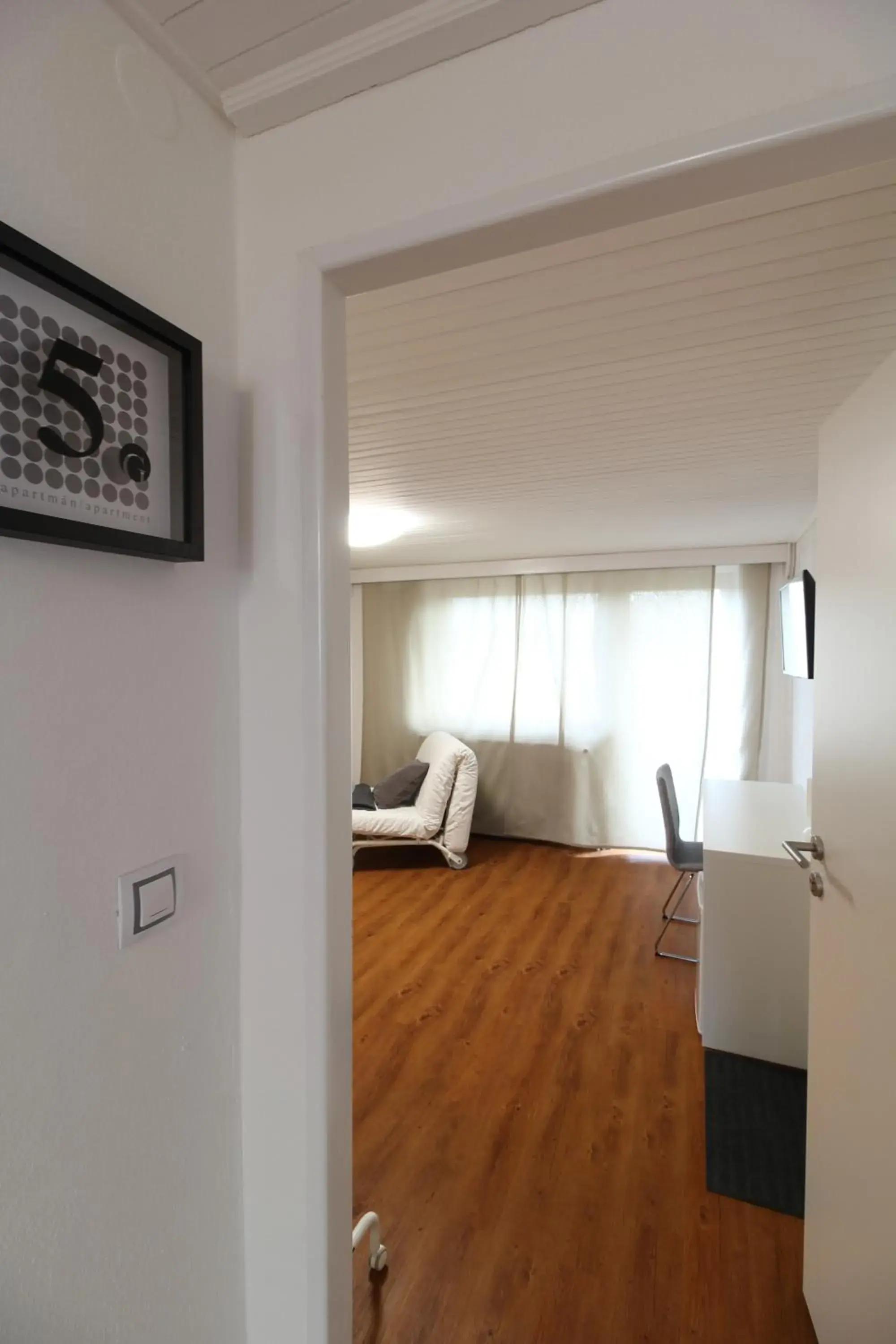 Large Double or Twin Room with Extra Bed in Villa Gap apartments Large Double or Twin Room with Extra Bed in Villa Gap apartments