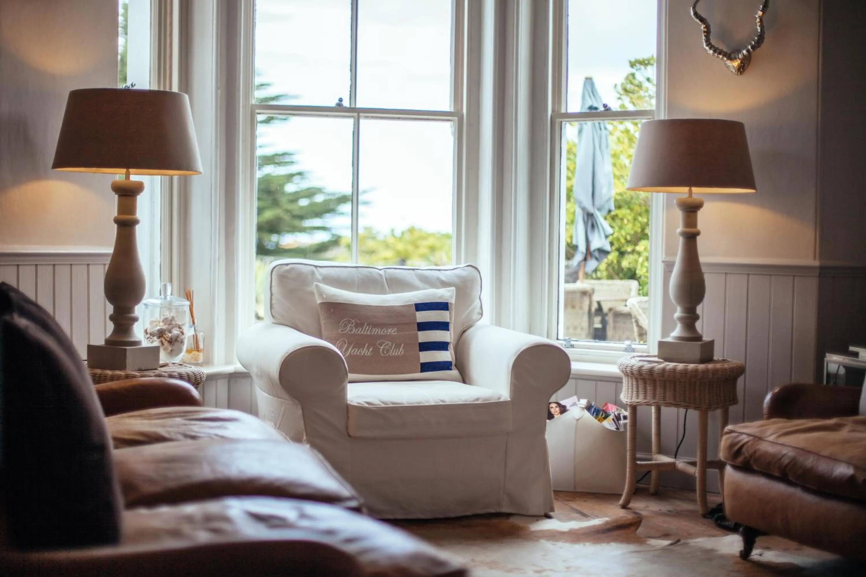 Lounge or bar in Headland House Luxury B&B