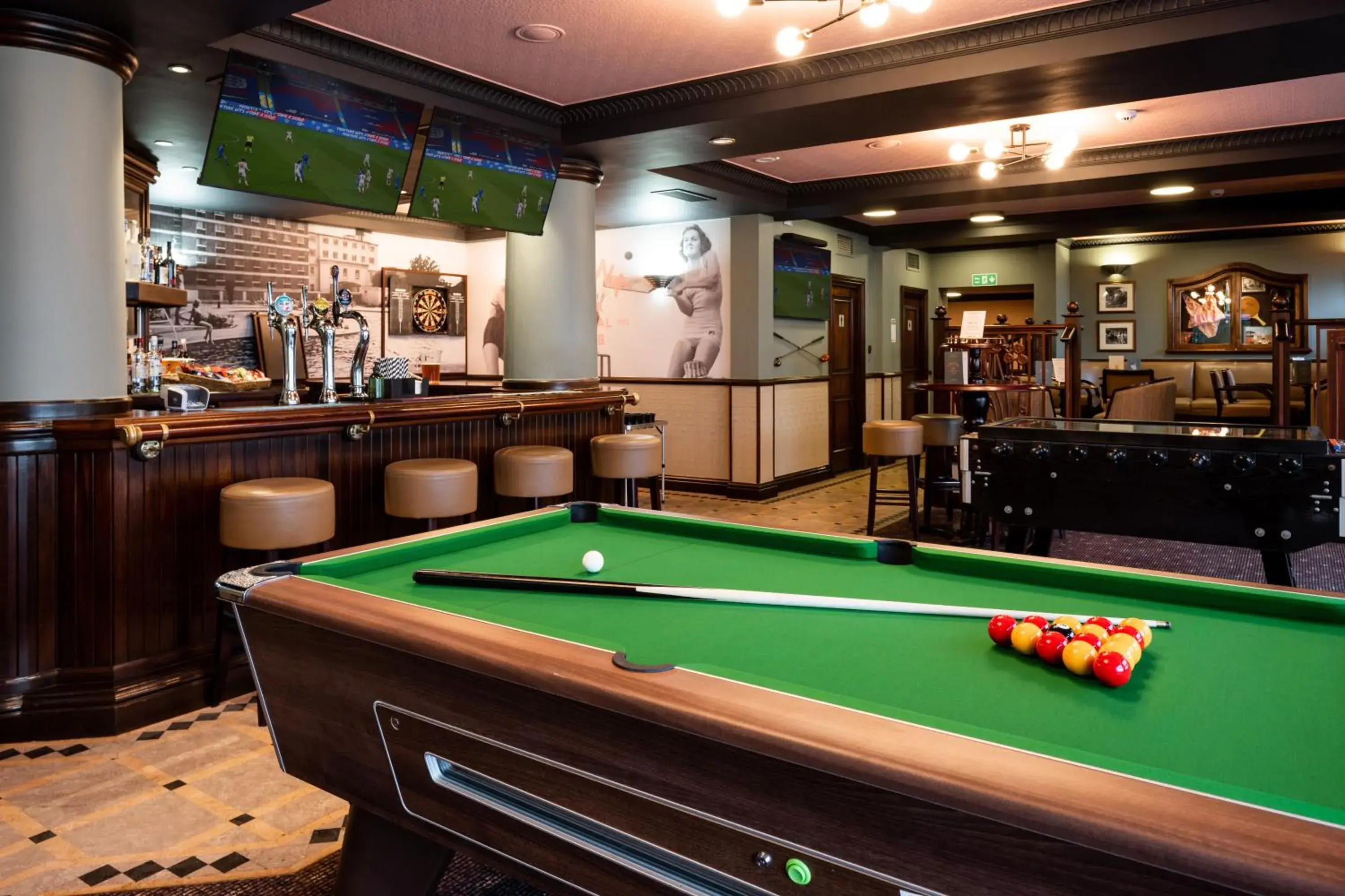 Lounge or bar in Merton Hotel Lounge or bar in Merton Hotel