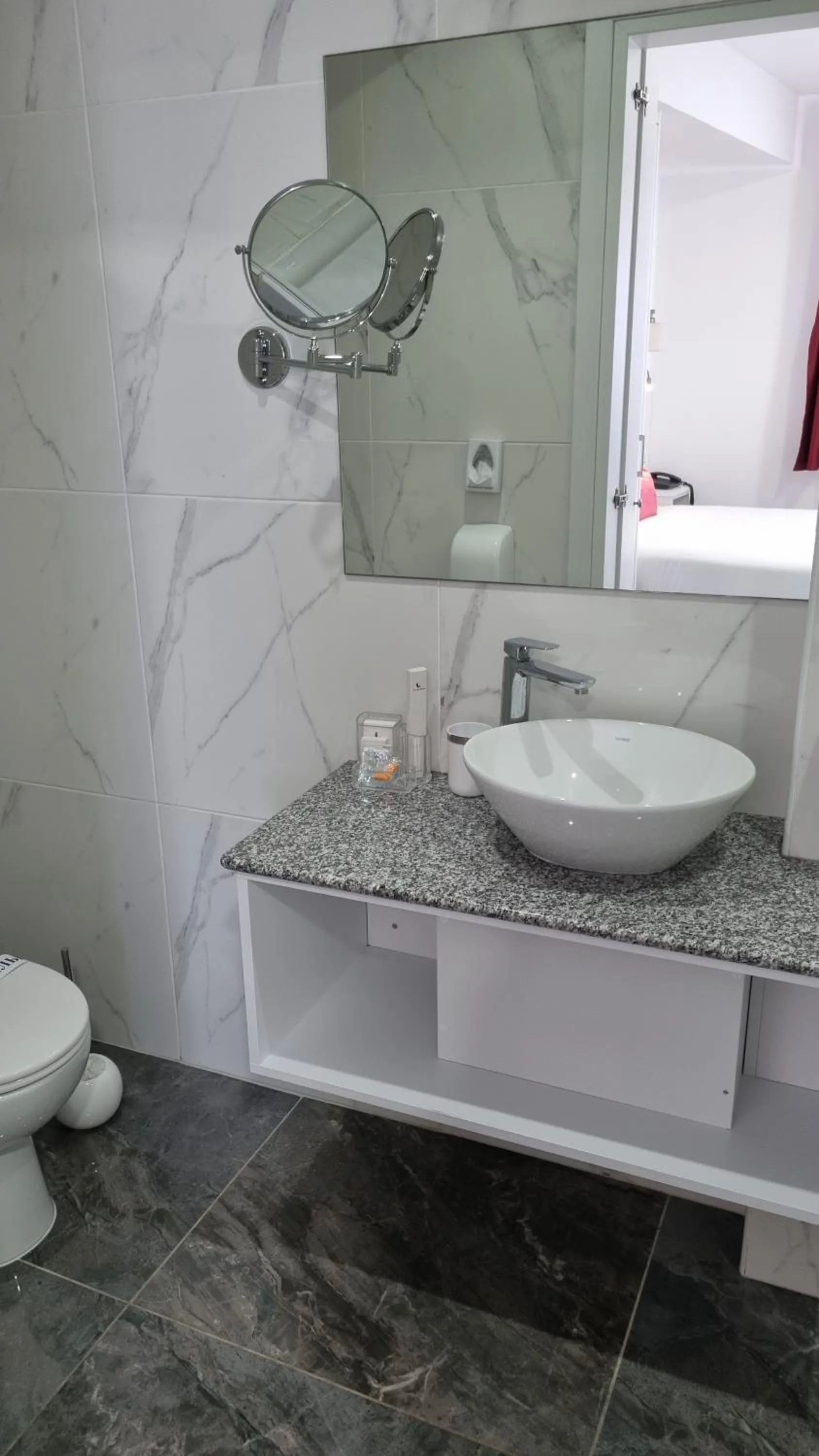 Bathroom in Art & Wine Boutique Hotel