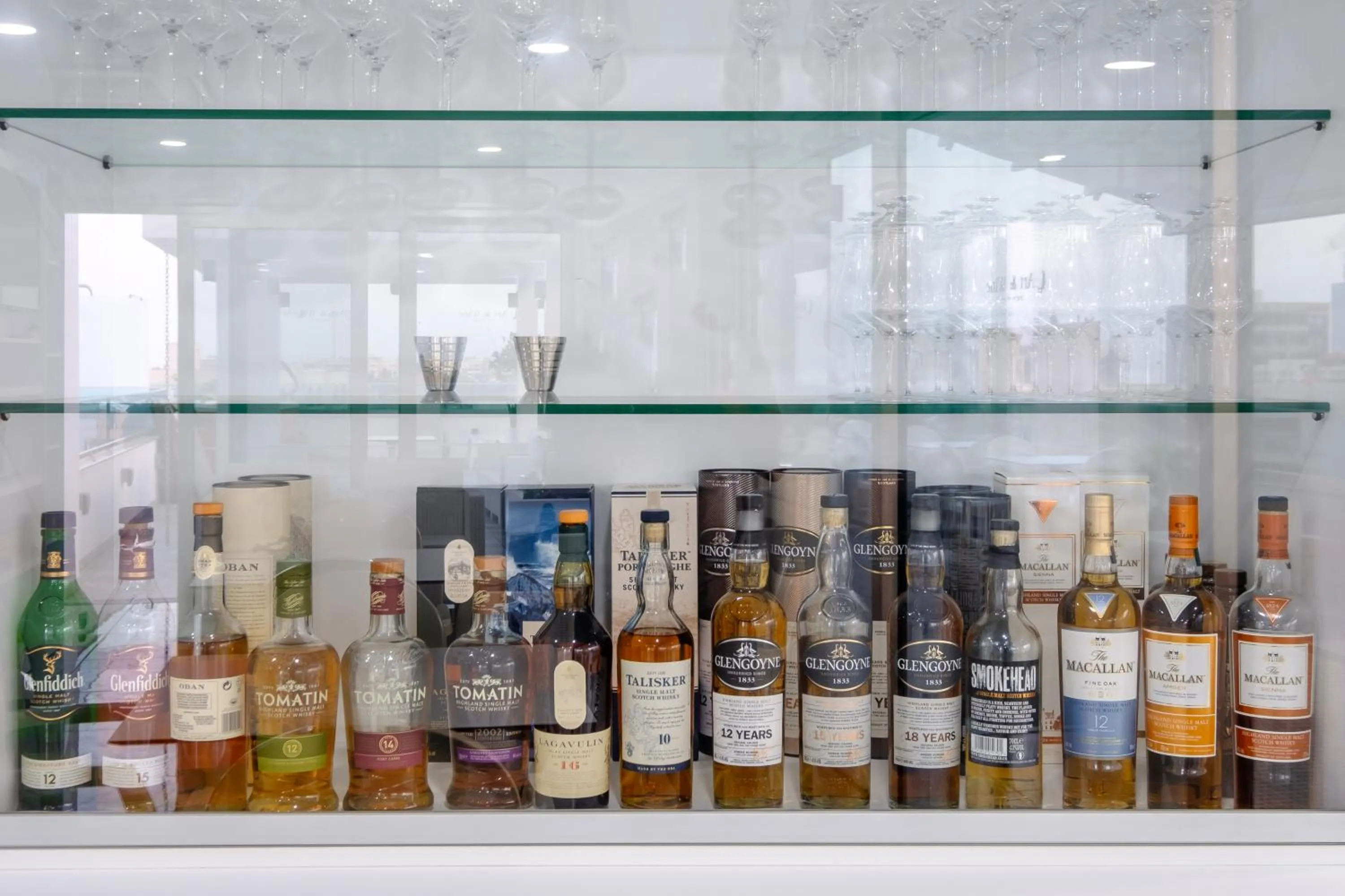 Alcoholic drinks in Art & Wine Boutique Hotel