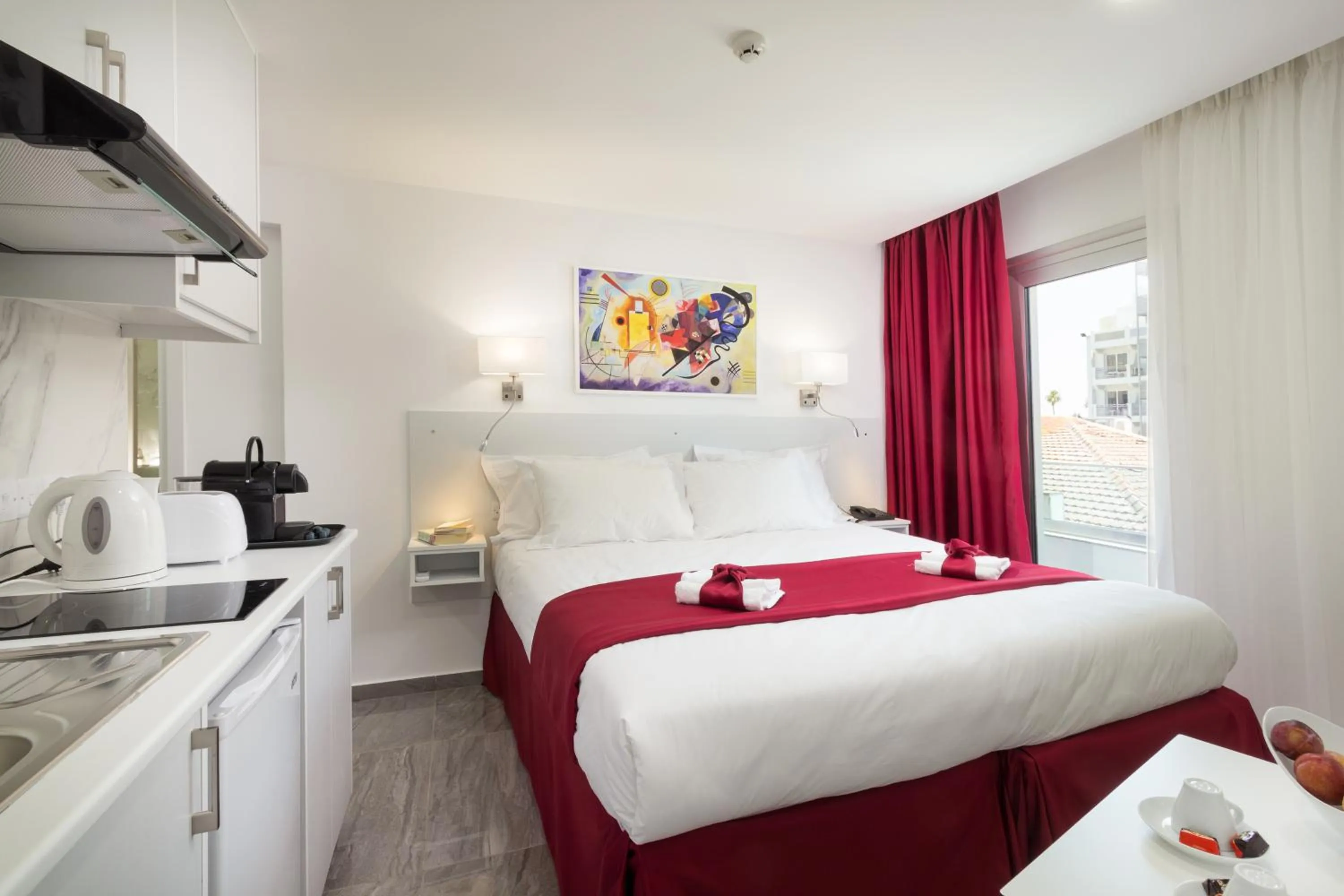 Photo of the whole room, Bed in Art & Wine Boutique Hotel