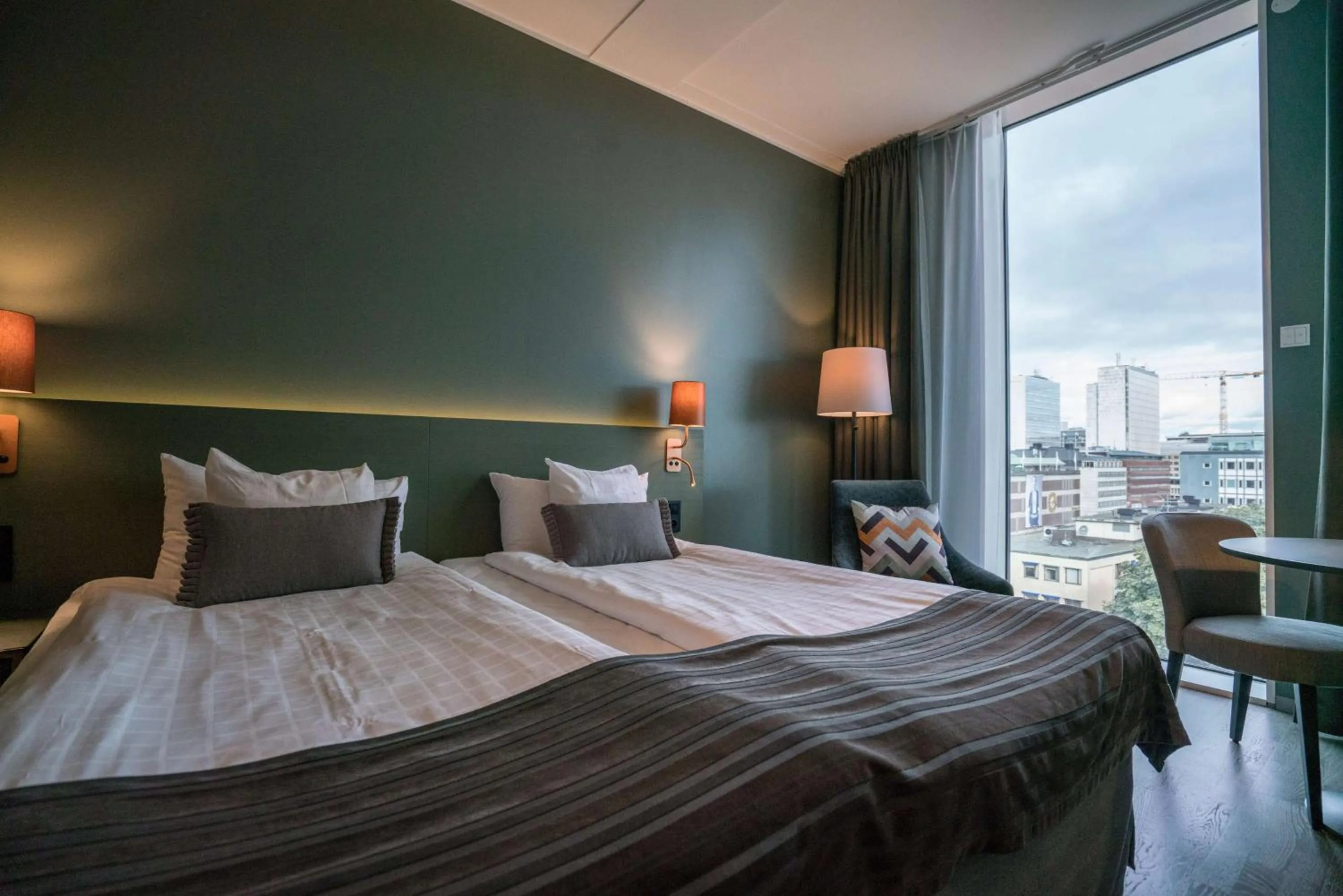 Bedroom, Bed in Scandic Continental