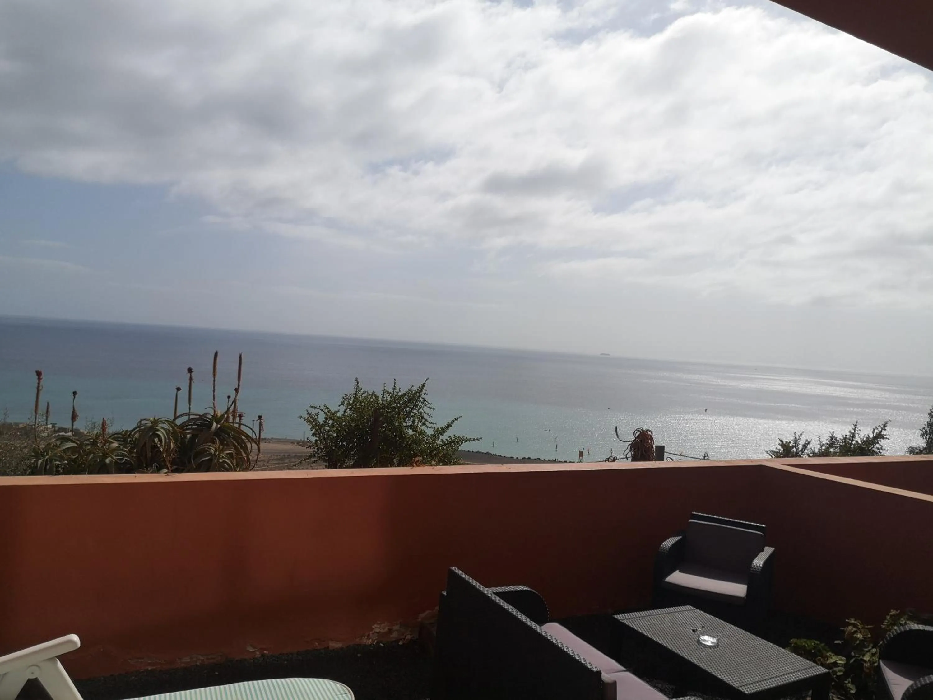 Sun and Ocean, free wifi