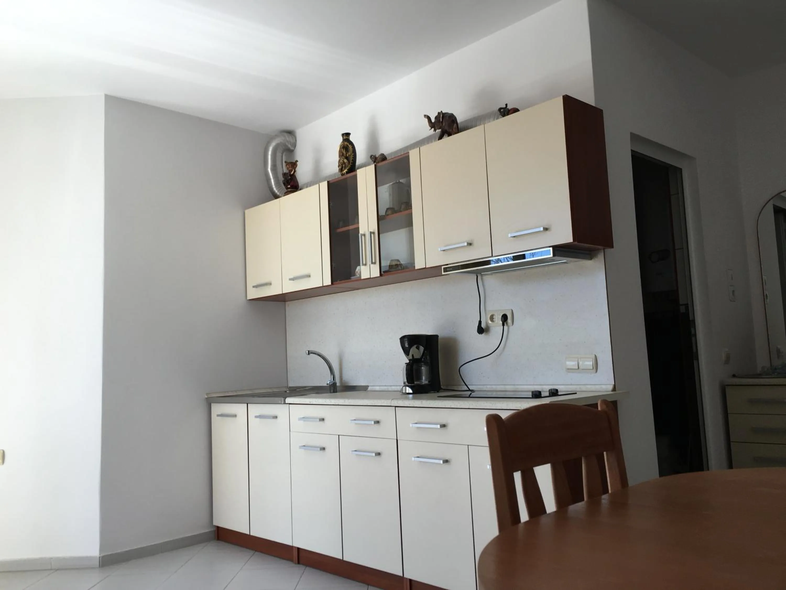 Kitchen or kitchenette in Adonai Apartments