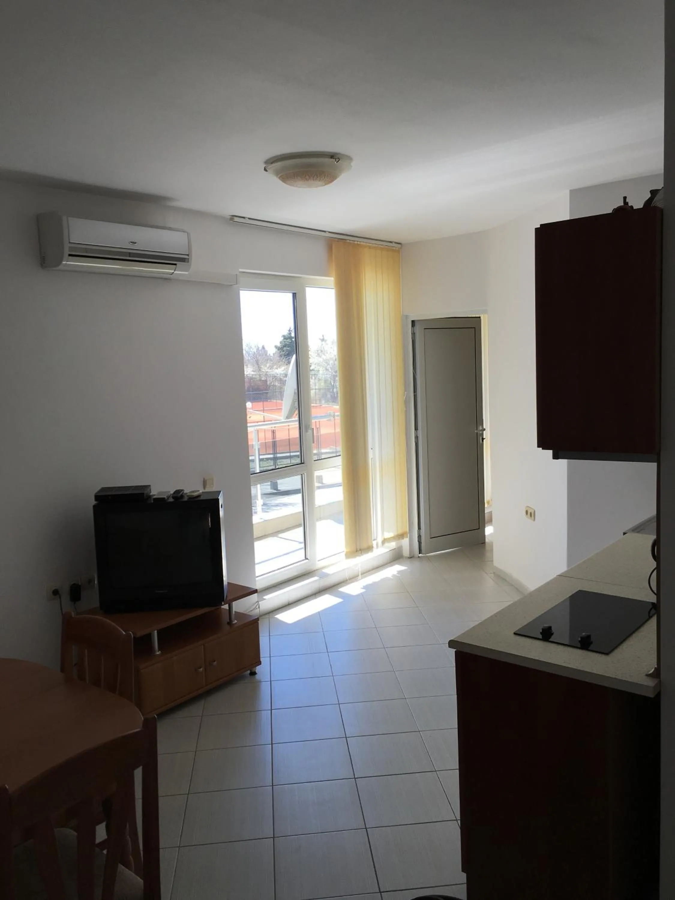 Dining area in Adonai Apartments