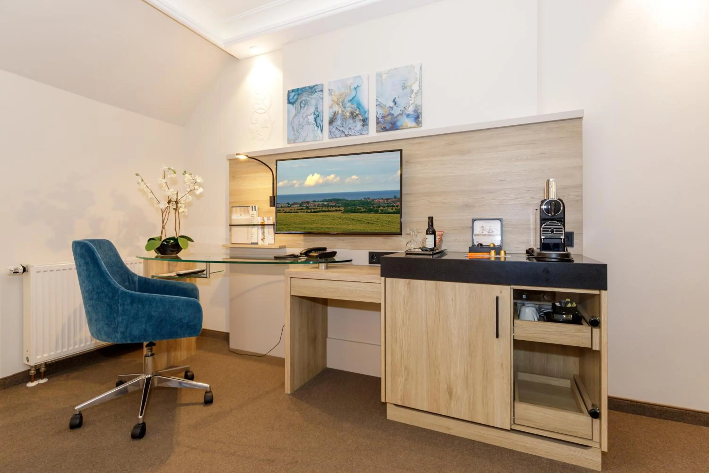 Photo of the whole room in HOTEL am STRAND