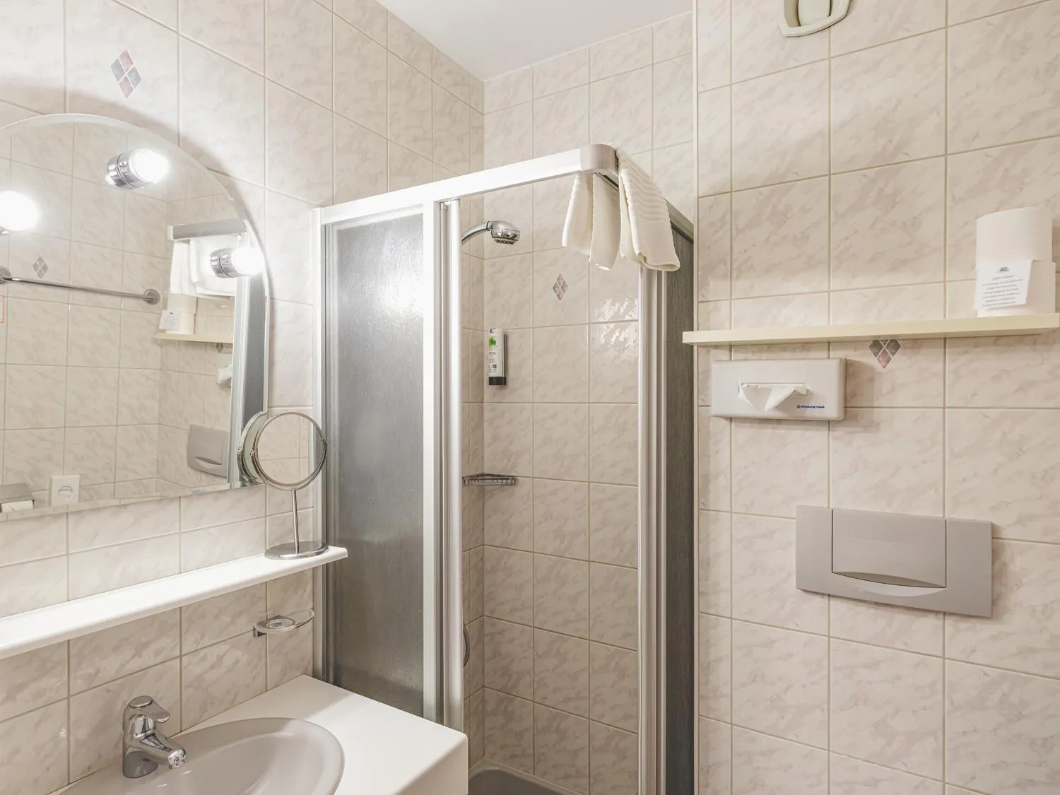 Bathroom in Hotel Styrolerhof