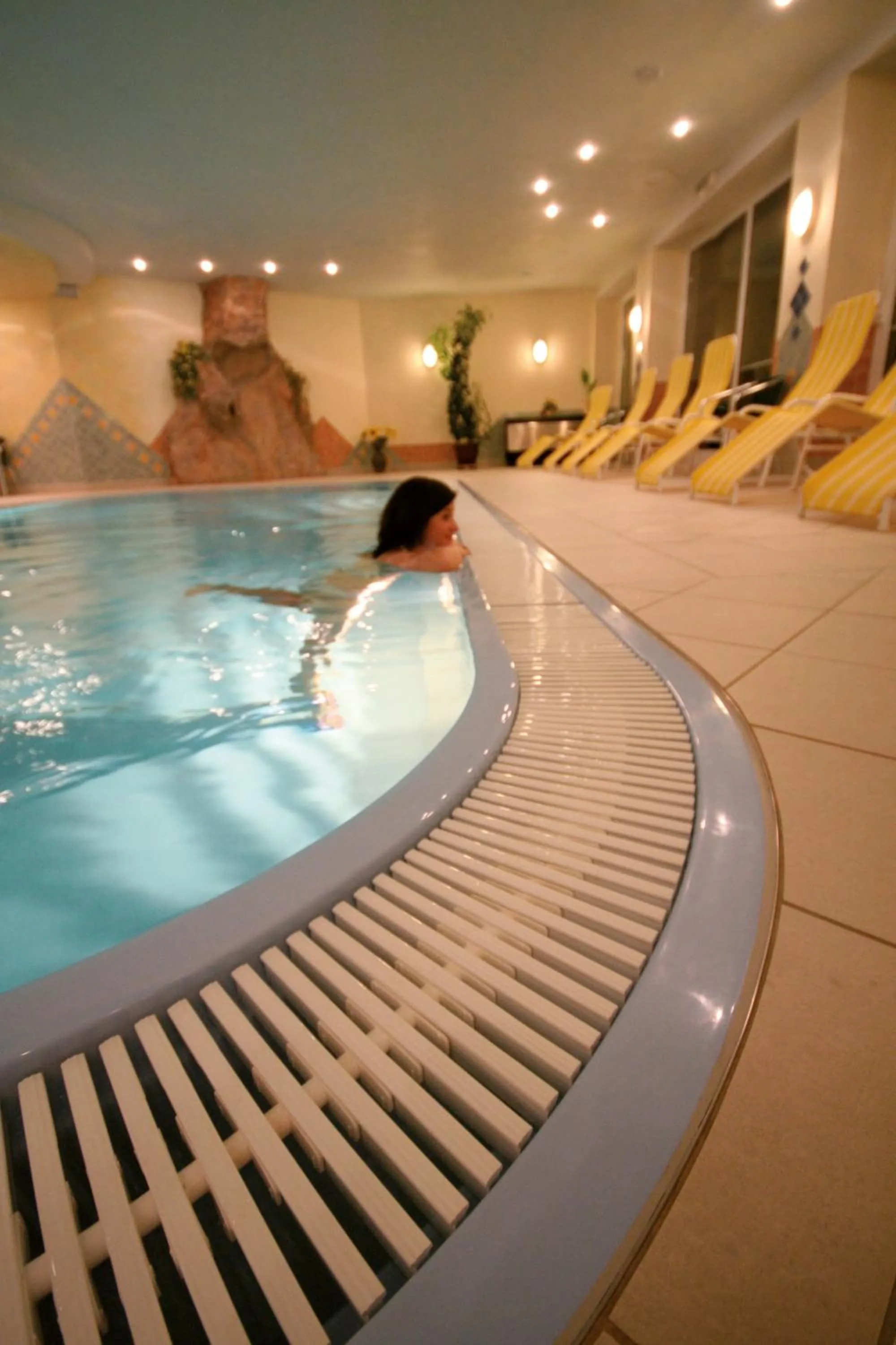 Swimming pool in Hotel Styrolerhof