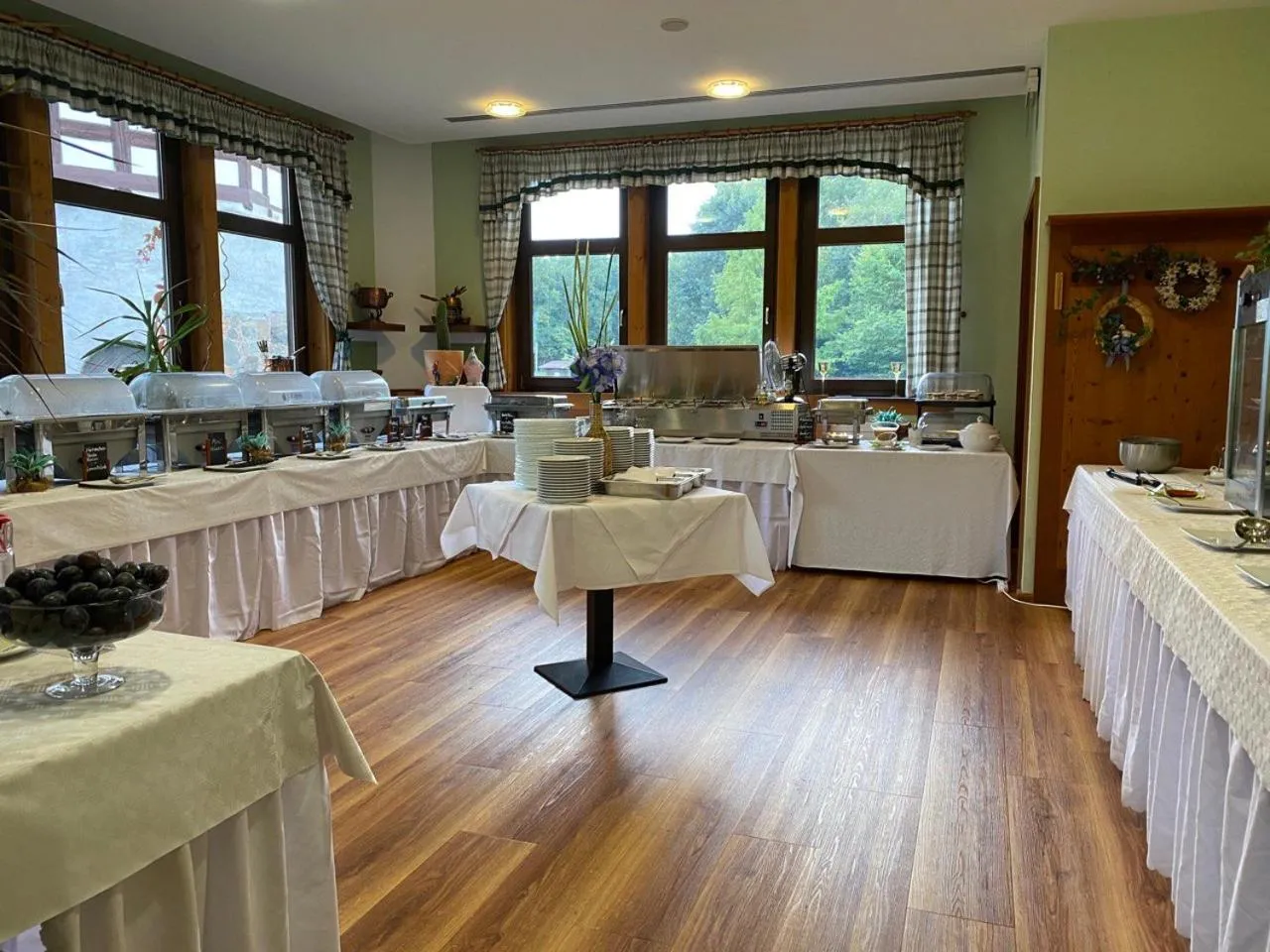 Breakfast in Neue Mühle Kleines Landhotel