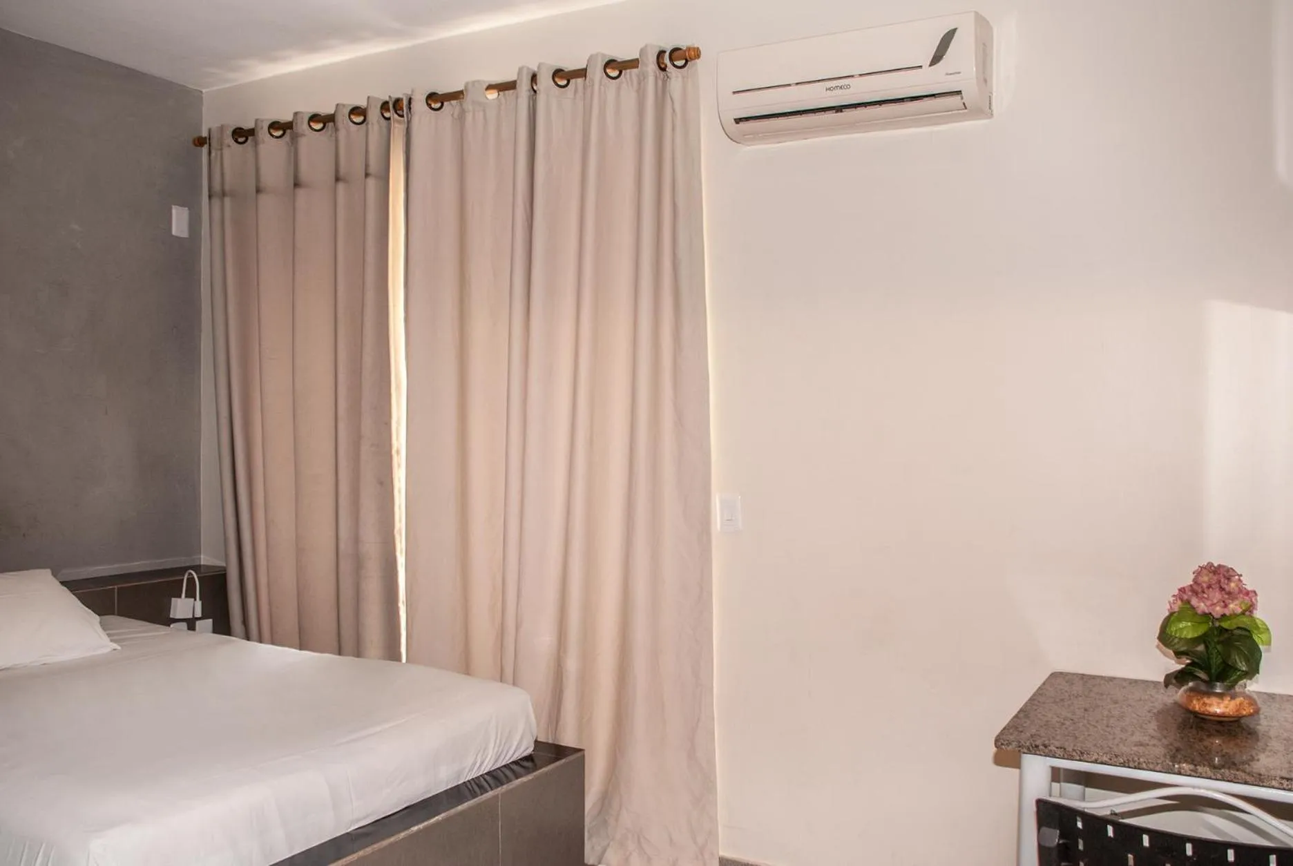 Bedroom, Bed in Hotel Viena