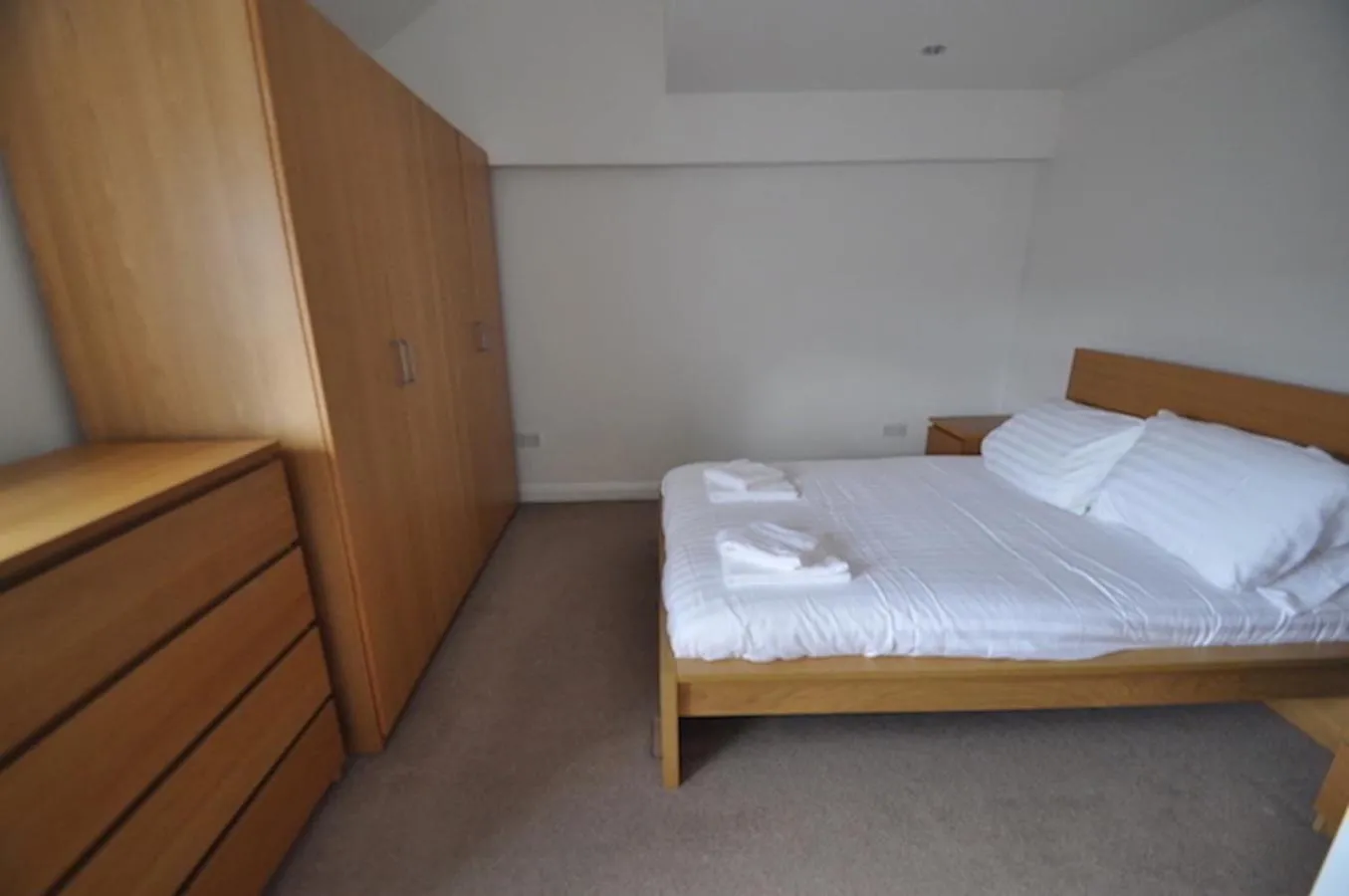Bed in Princes Dock Chambers 10