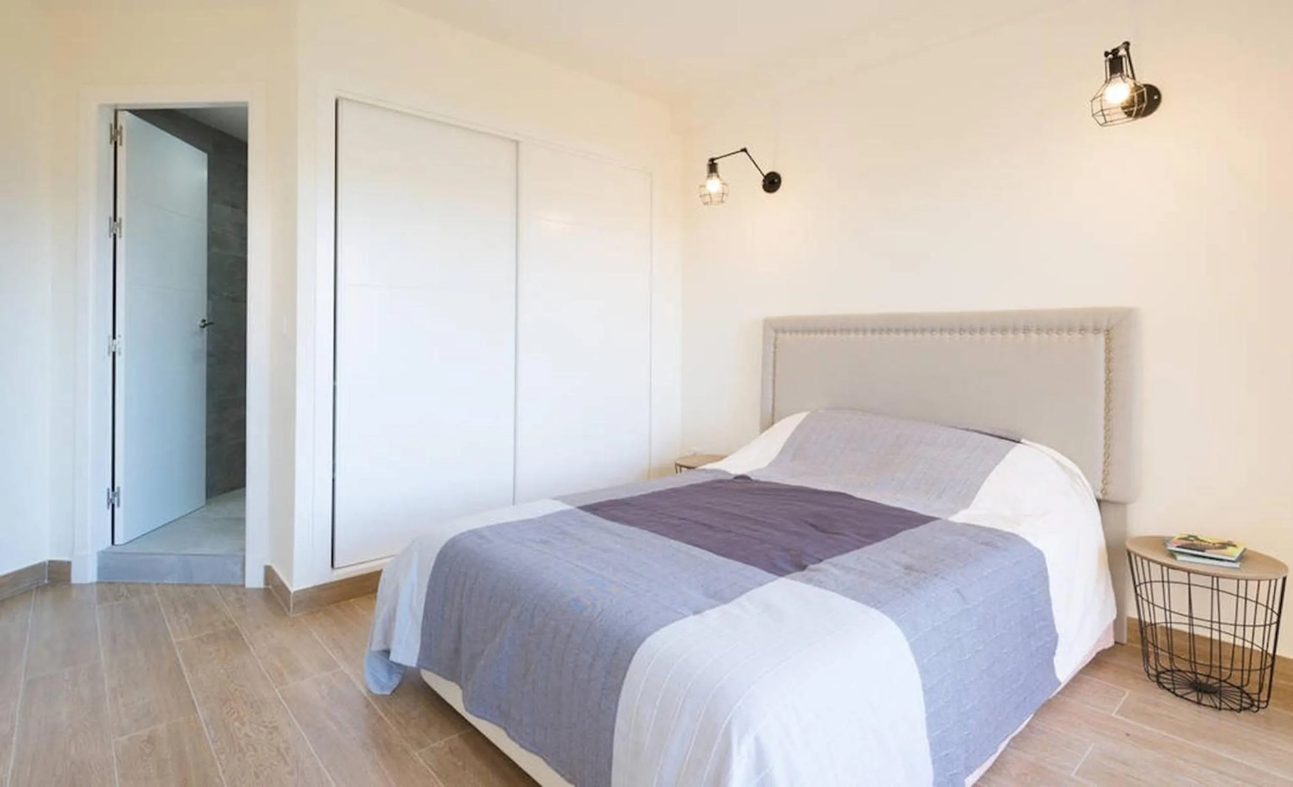 Bedroom, Bed in Apartment Club Playa Flores