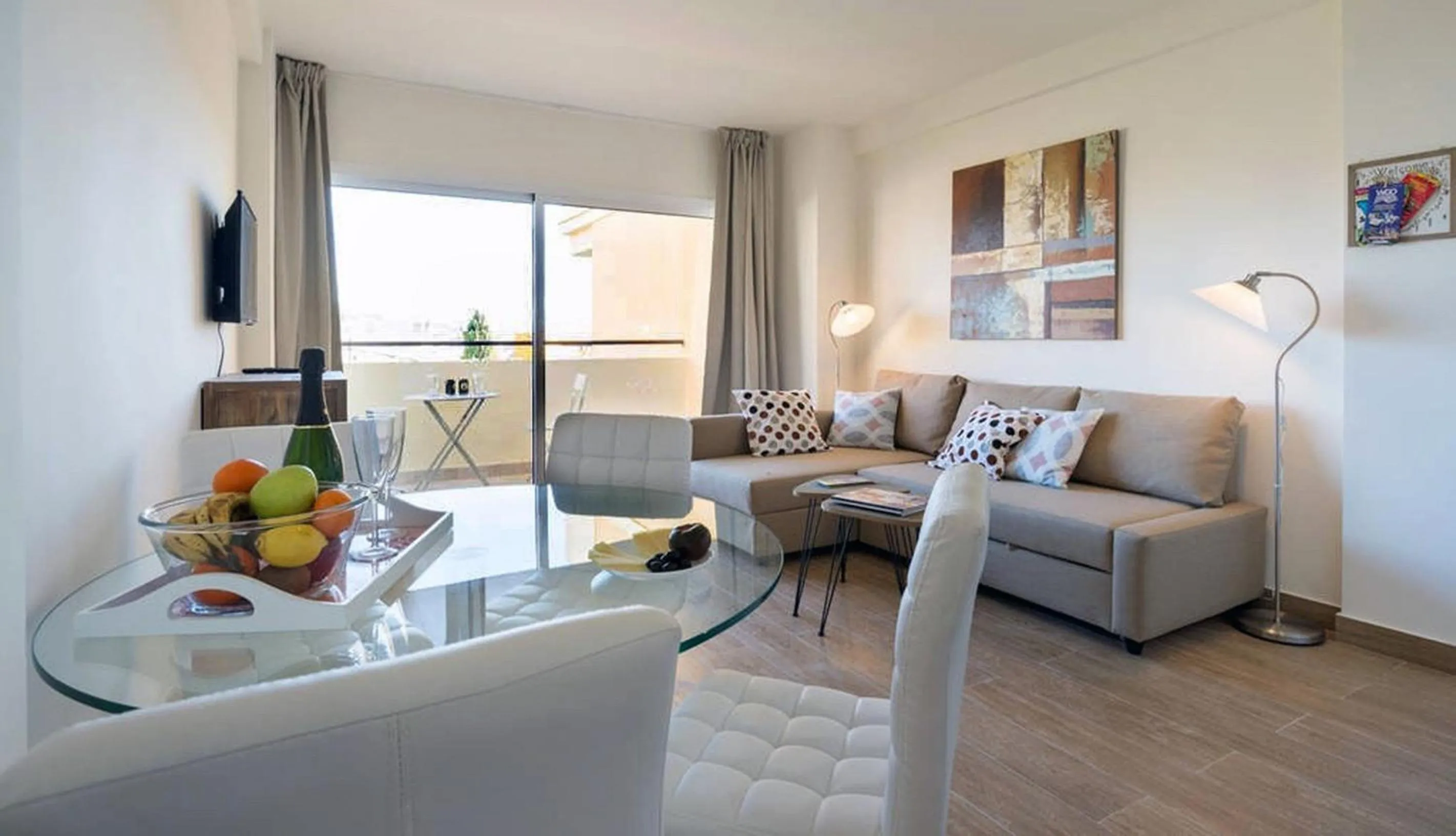 Dining area in Apartment Club Playa Flores