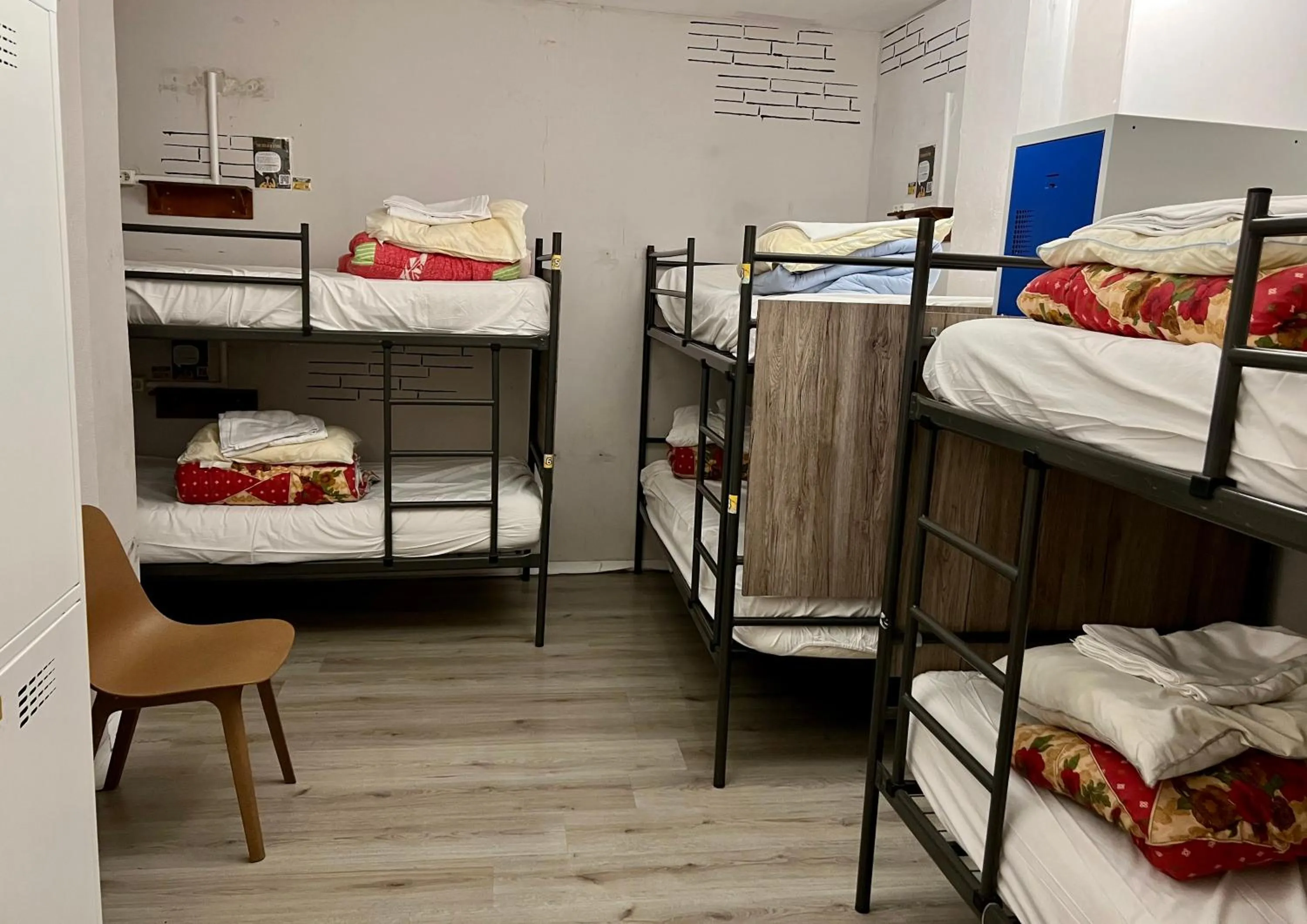 Bed in Hostel The Golden Stork