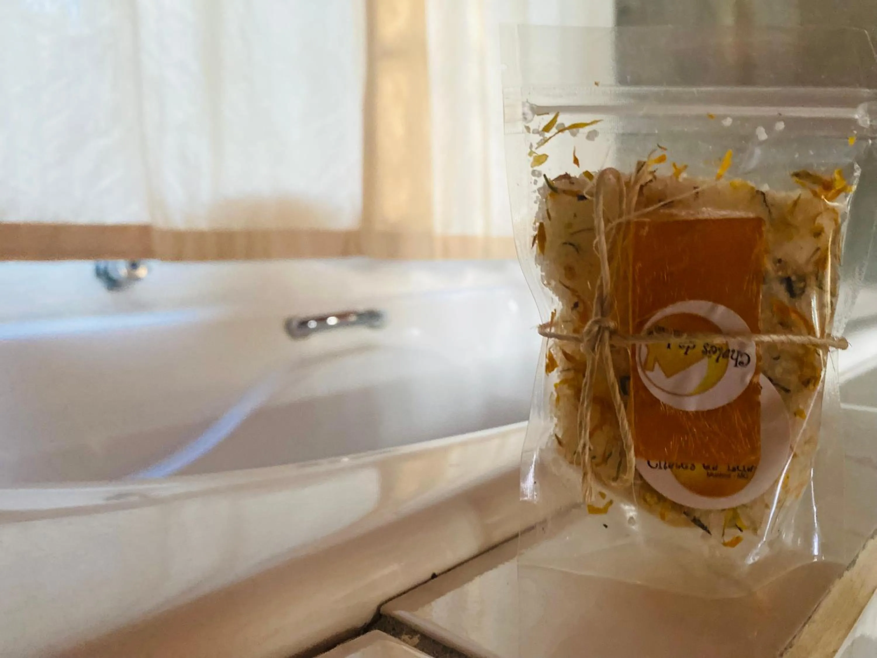 Hot Spring Bath in Pousada Chalés da Lua