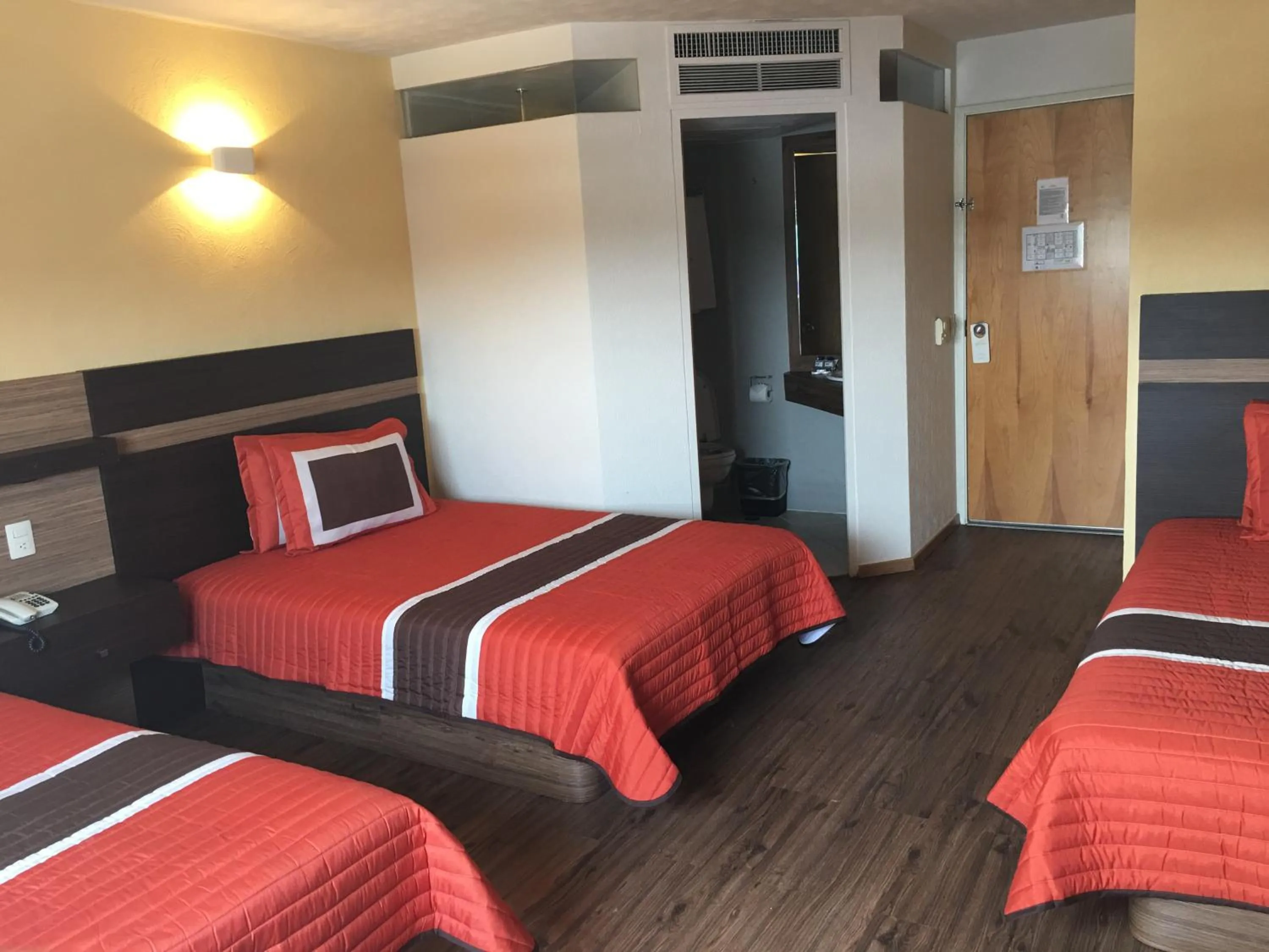 Bedroom, Bed in Ibeurohotel Guadalajara Expo