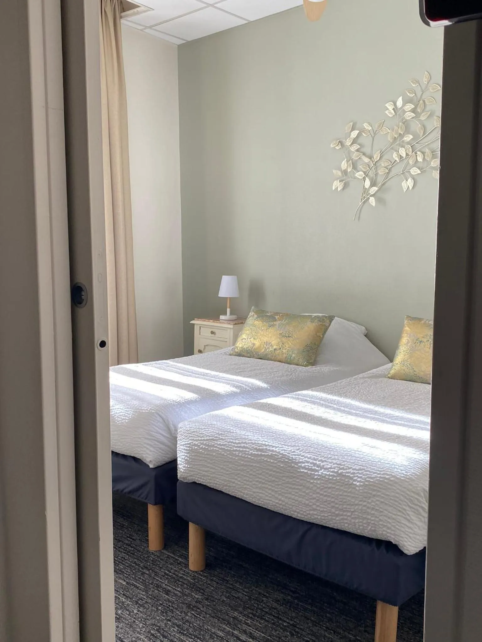 Bed in Grand Hôtel De La Poste