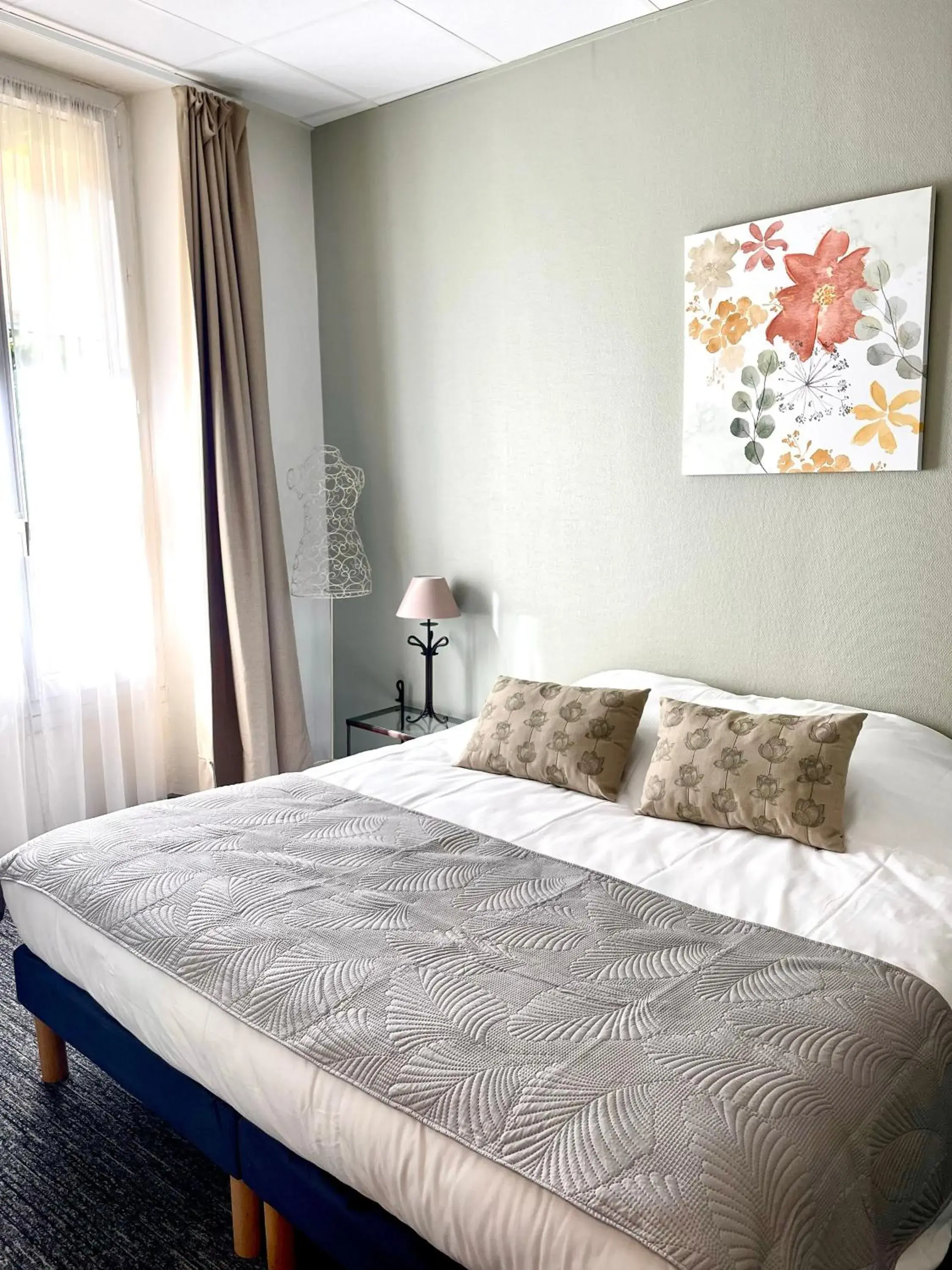 Bed in Grand Hôtel De La Poste Bed in Grand Hôtel De La Poste