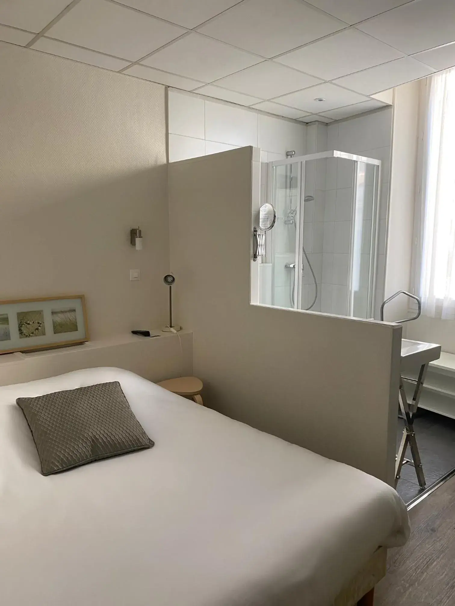 Bed in Grand Hôtel De La Poste Bed in Grand Hôtel De La Poste