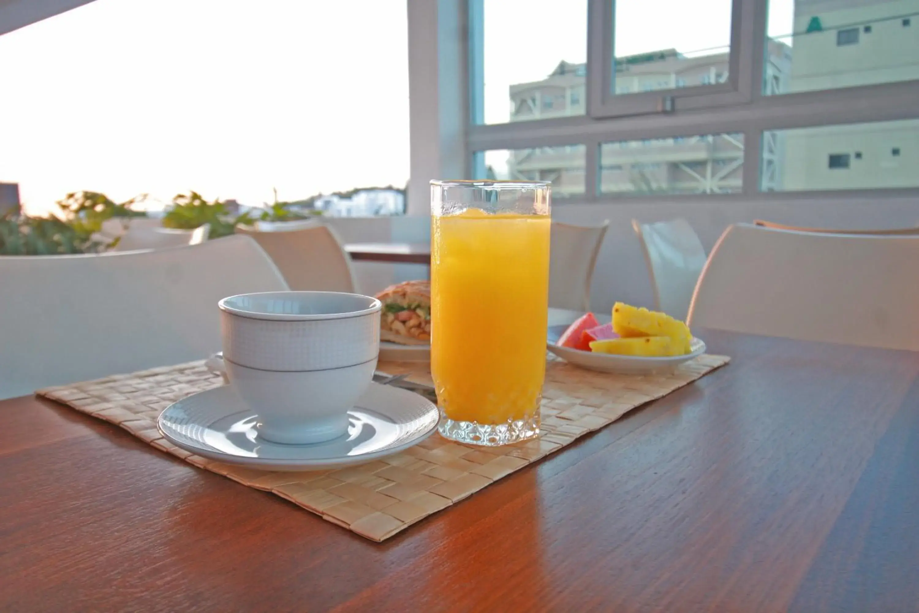 Restaurant/places to eat in Palmetto Hotel Restaurant/places to eat in Palmetto Hotel