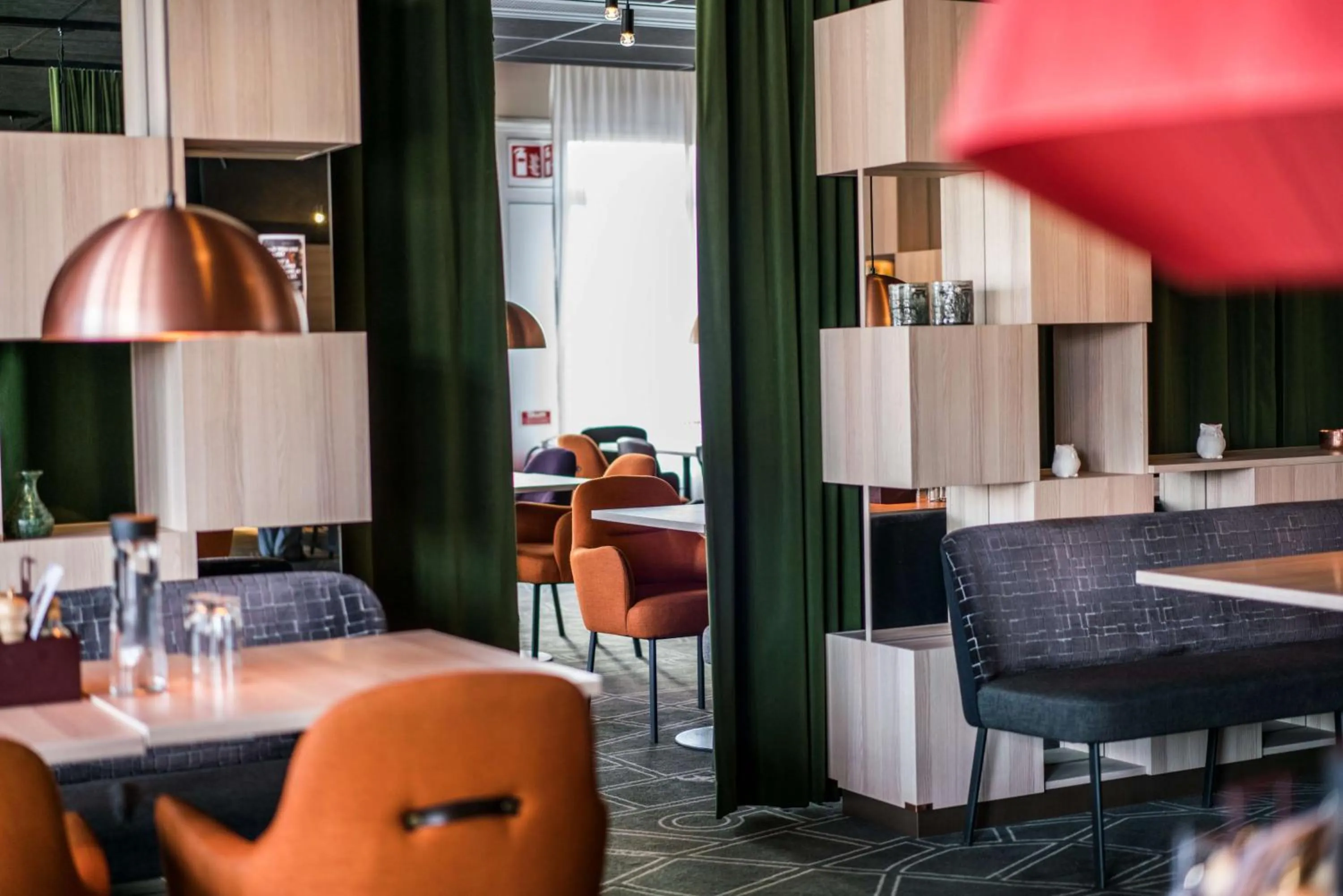 Restaurant/places to eat in Scandic Järva Krog