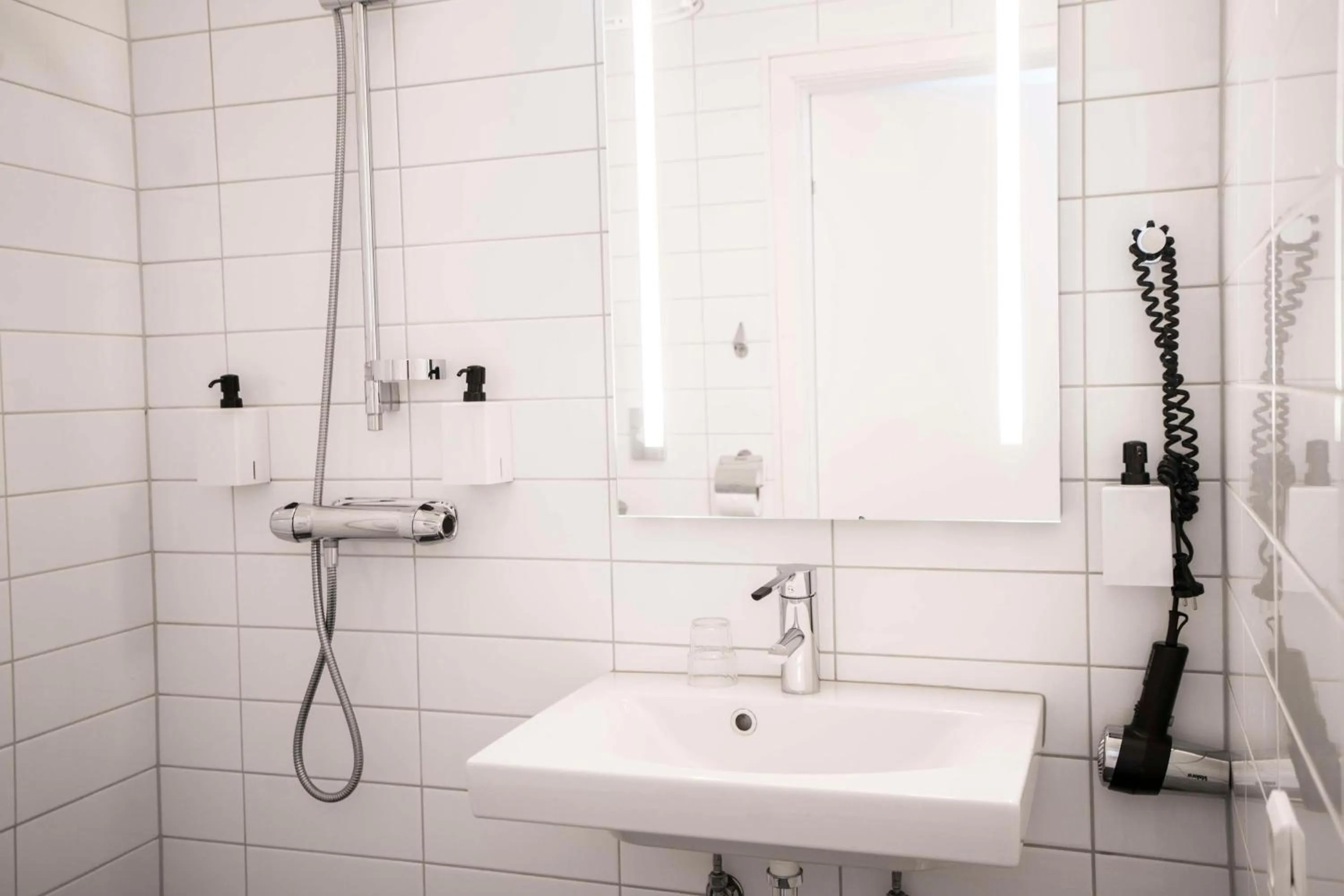 Bedroom in Scandic Järva Krog