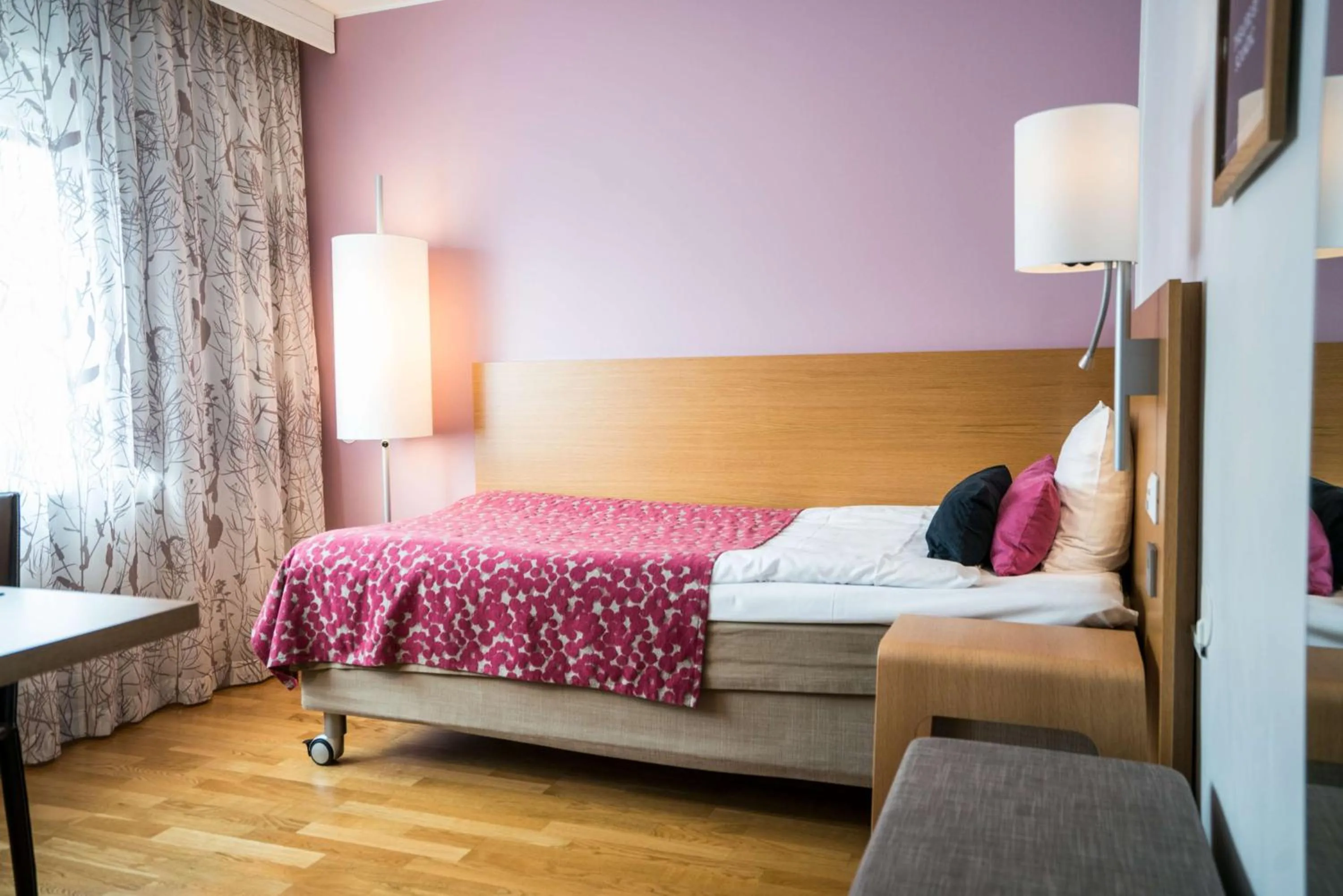 Bedroom, Bed in Scandic Järva Krog