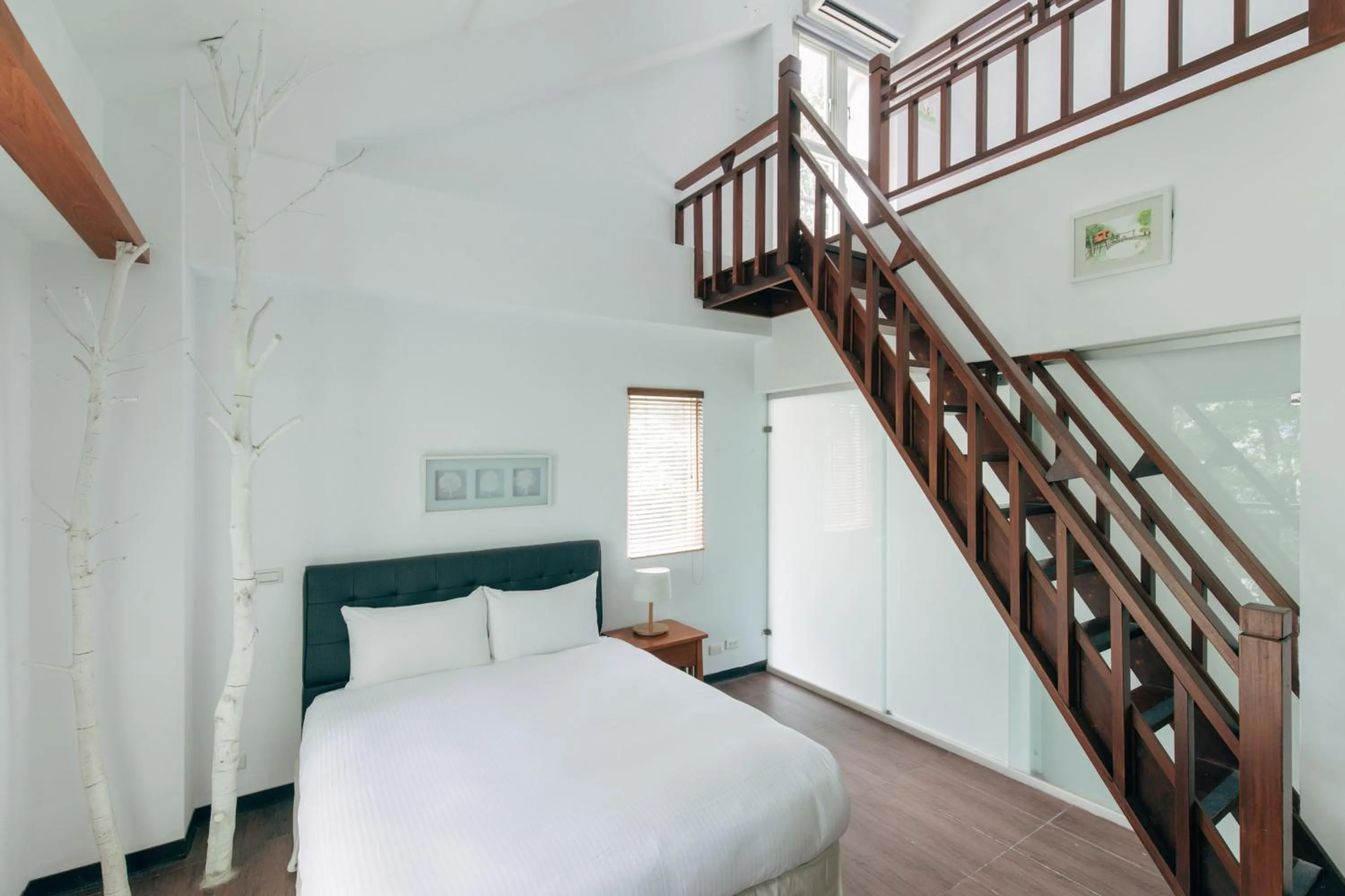 Breakfast, Bed in Green Wave Sanyi BY REINDEER