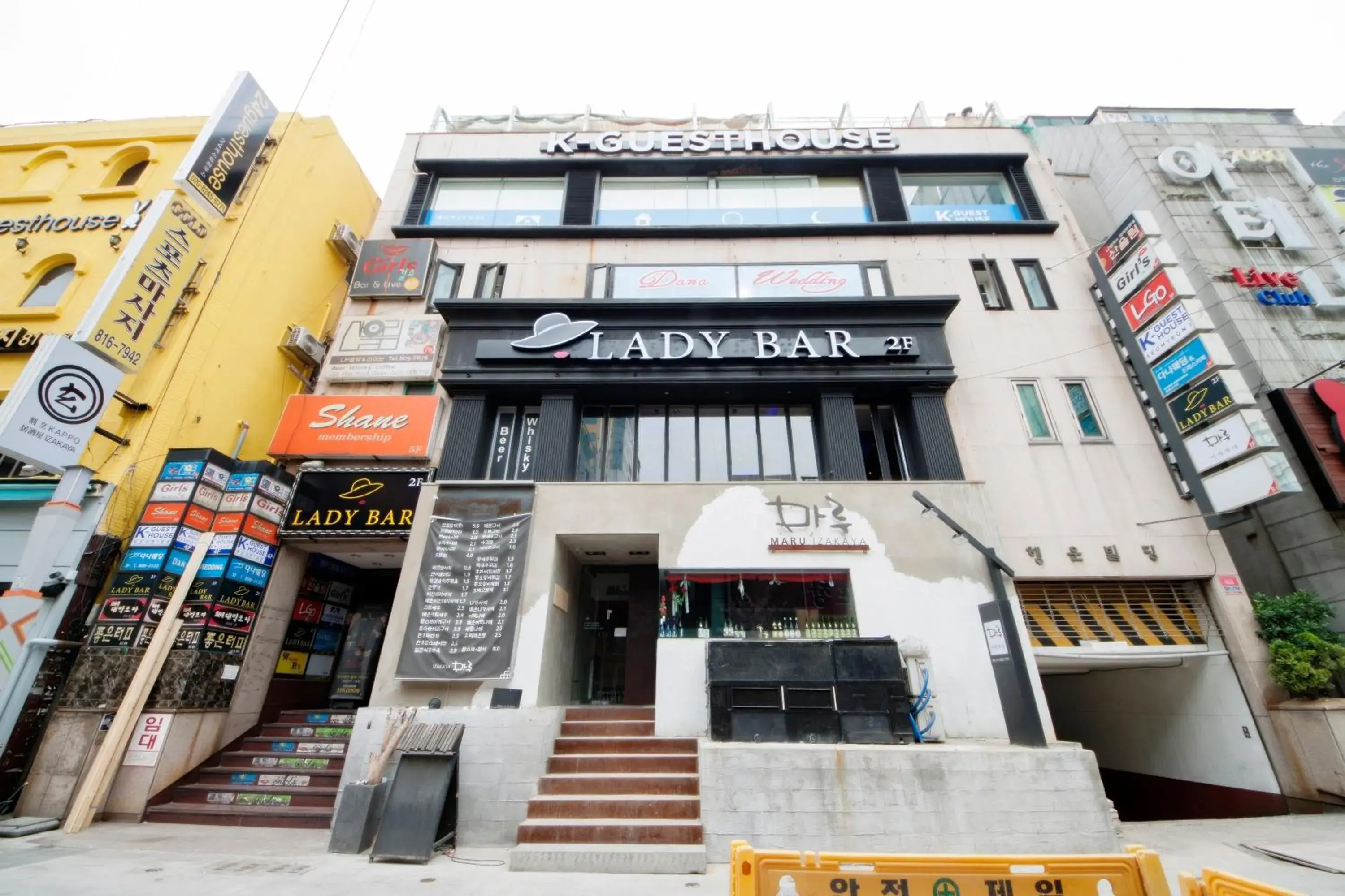 Facade/entrance in K-Guesthouse Seomyeon 1 Facade/entrance in K-Guesthouse Seomyeon 1