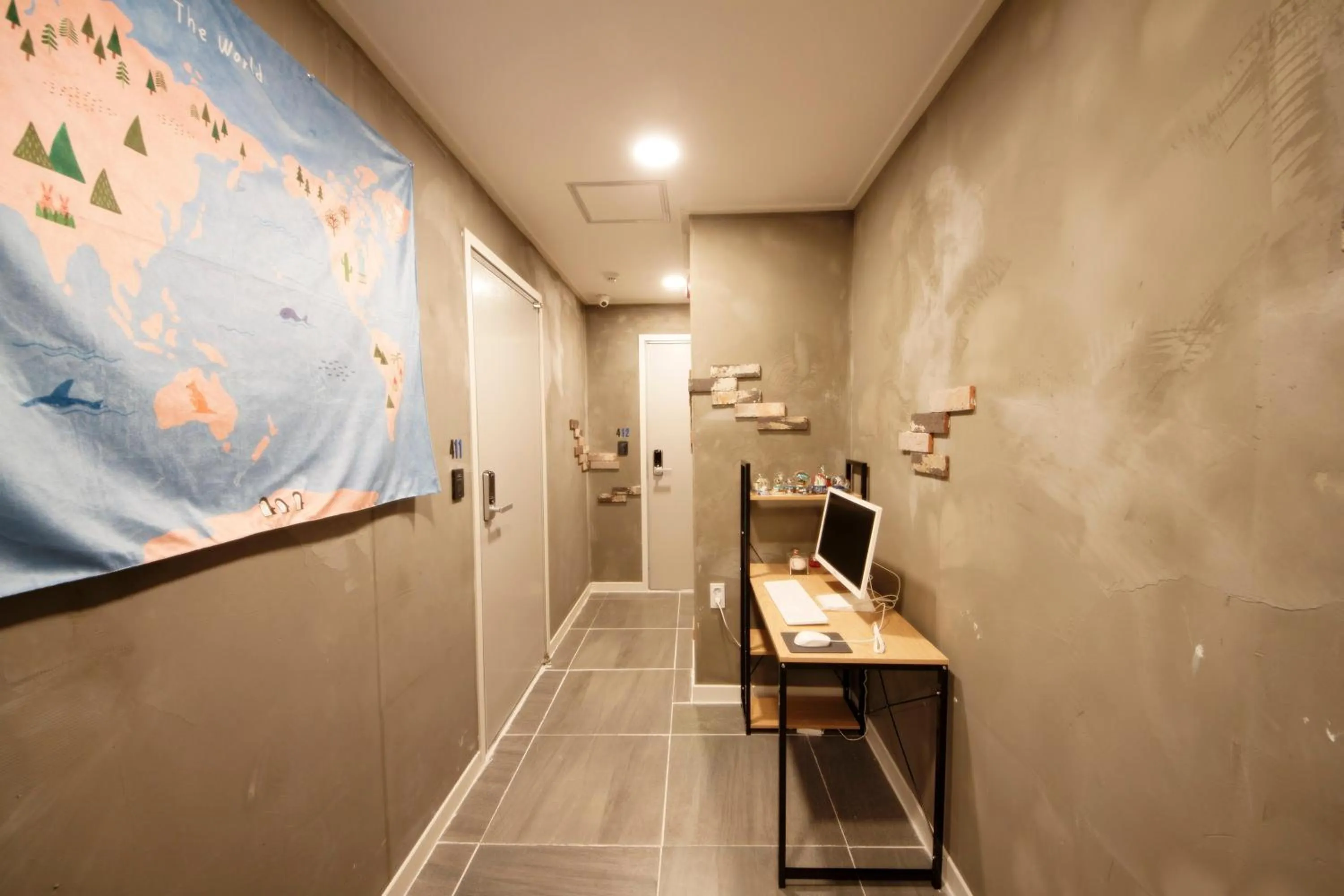 Communal lounge/ TV room in K-Guesthouse Seomyeon 1