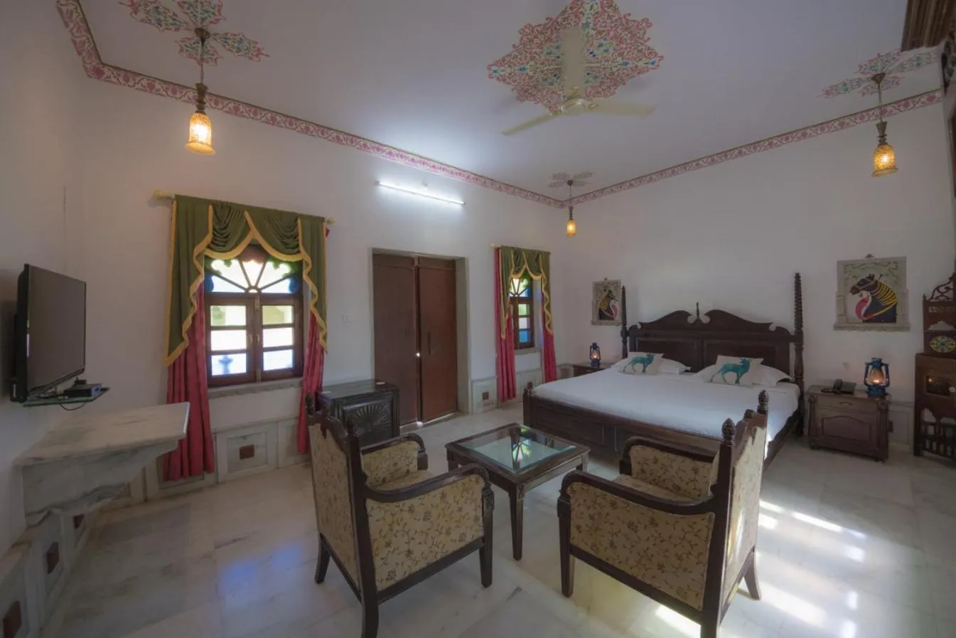 Photo of the whole room in Ranakpur Safari Resort