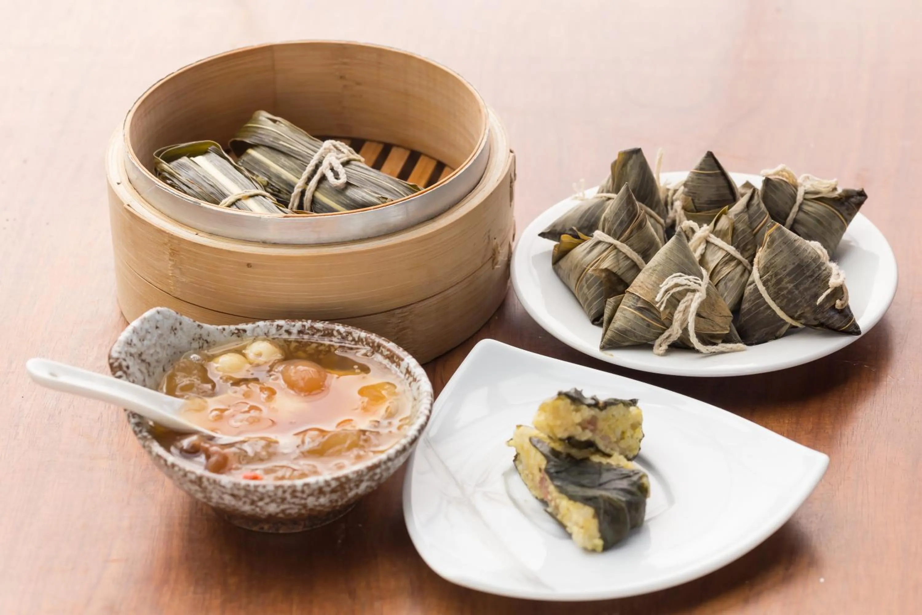 Food and drinks in Mudanwan Villa