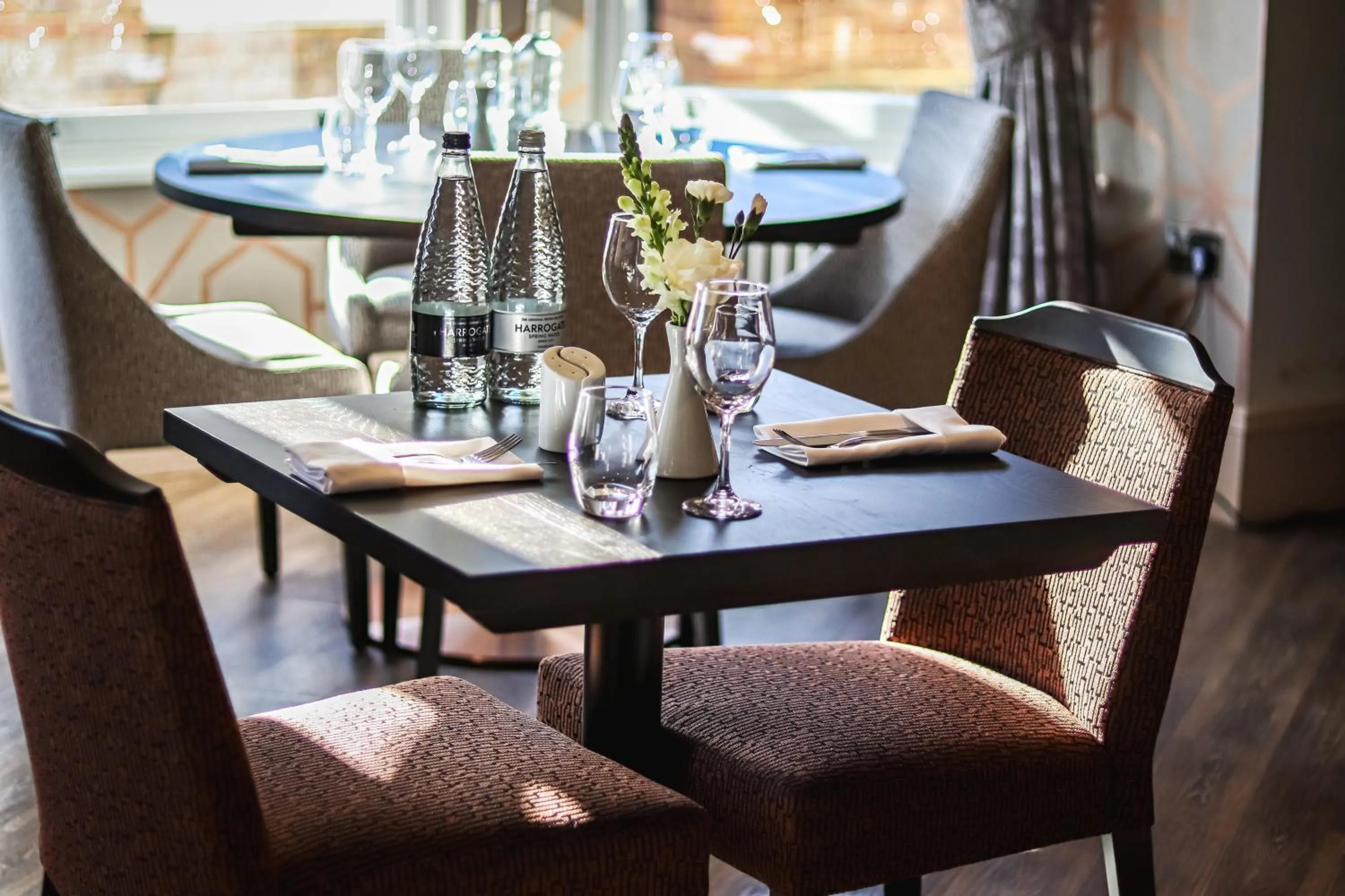 Restaurant/places to eat in Thames Riviera Hotel, Sure Hotel Collection by Best Western