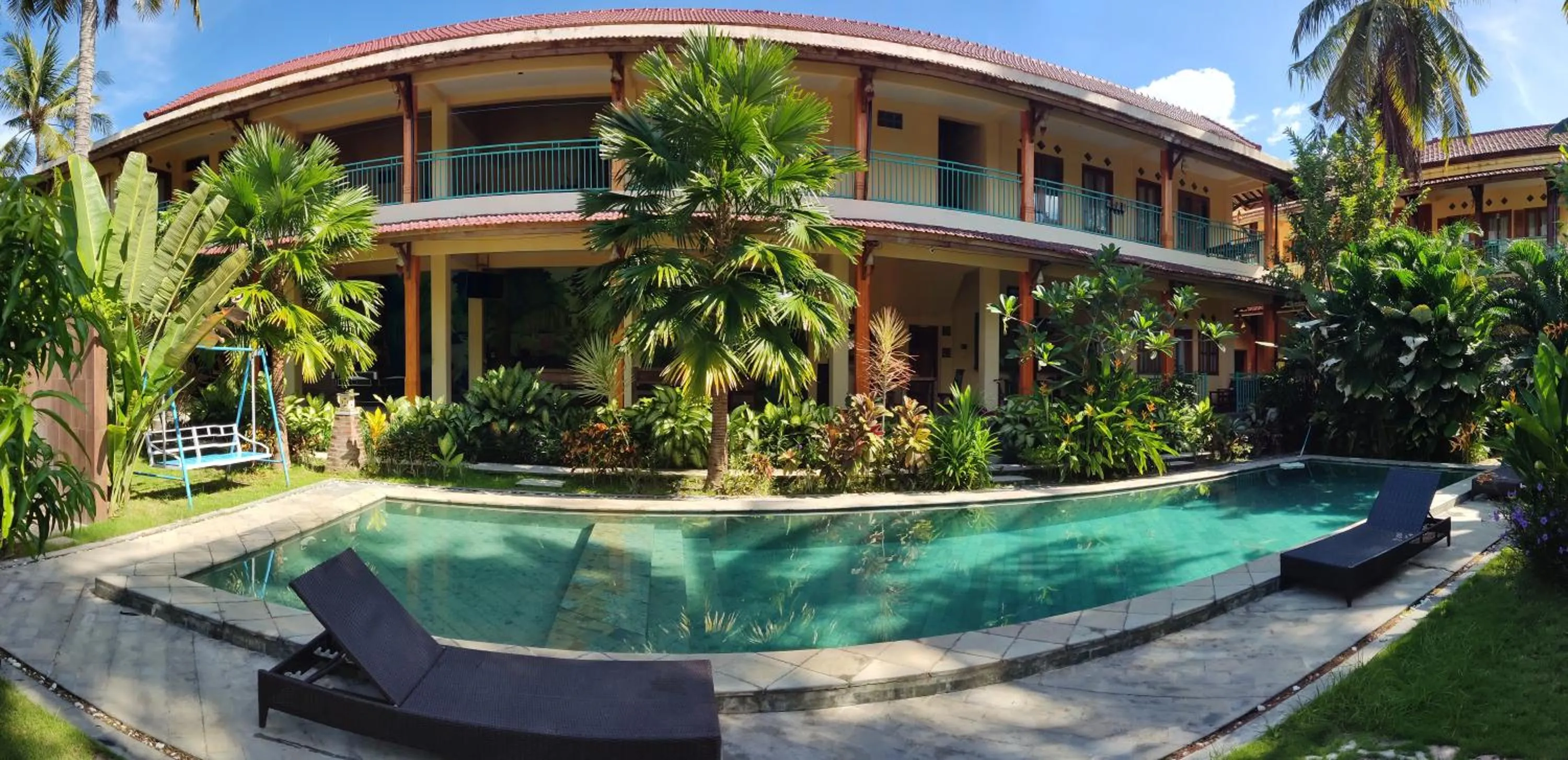 Property building in Botchan Hostel