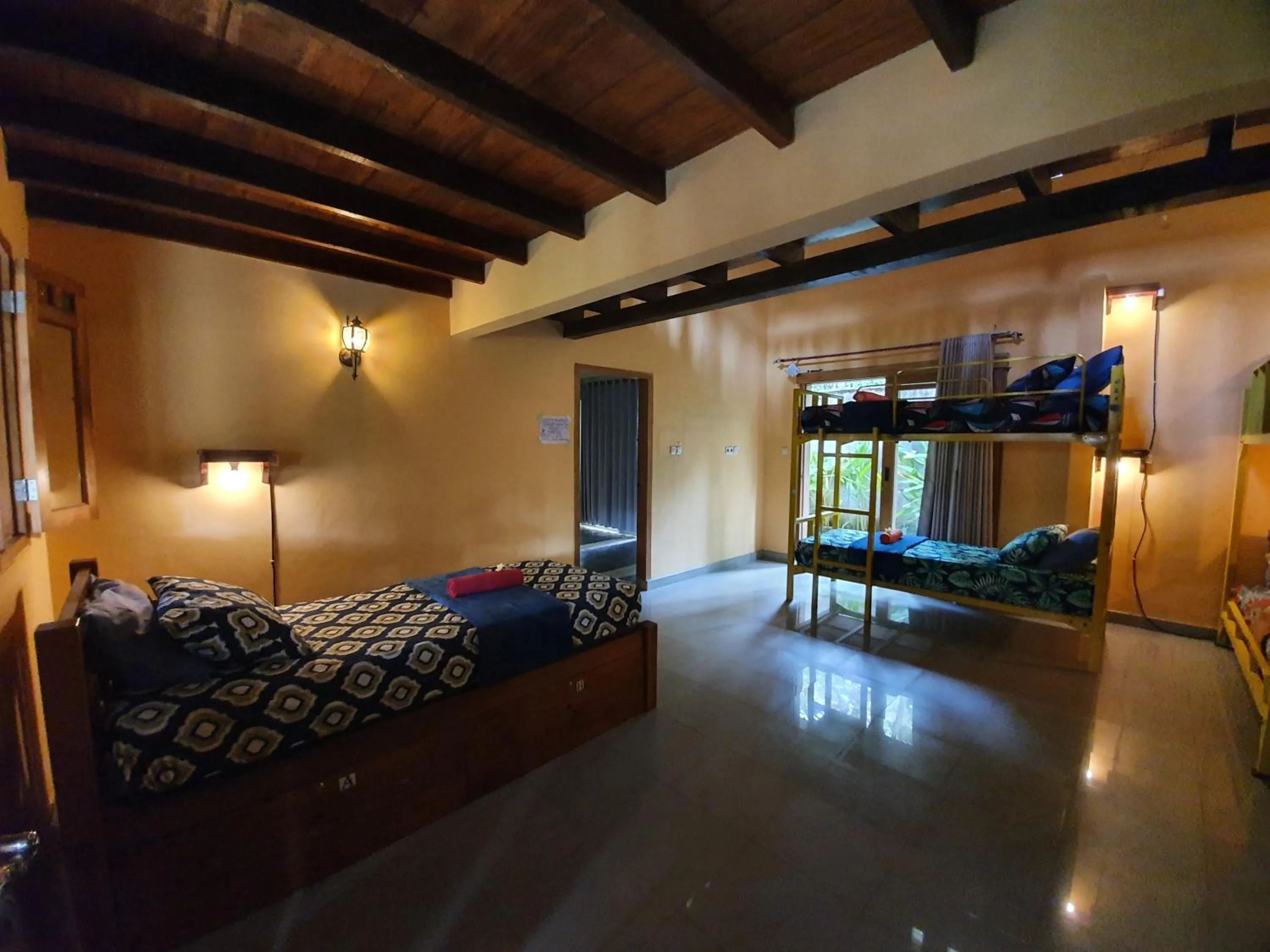 Botchan Hostel