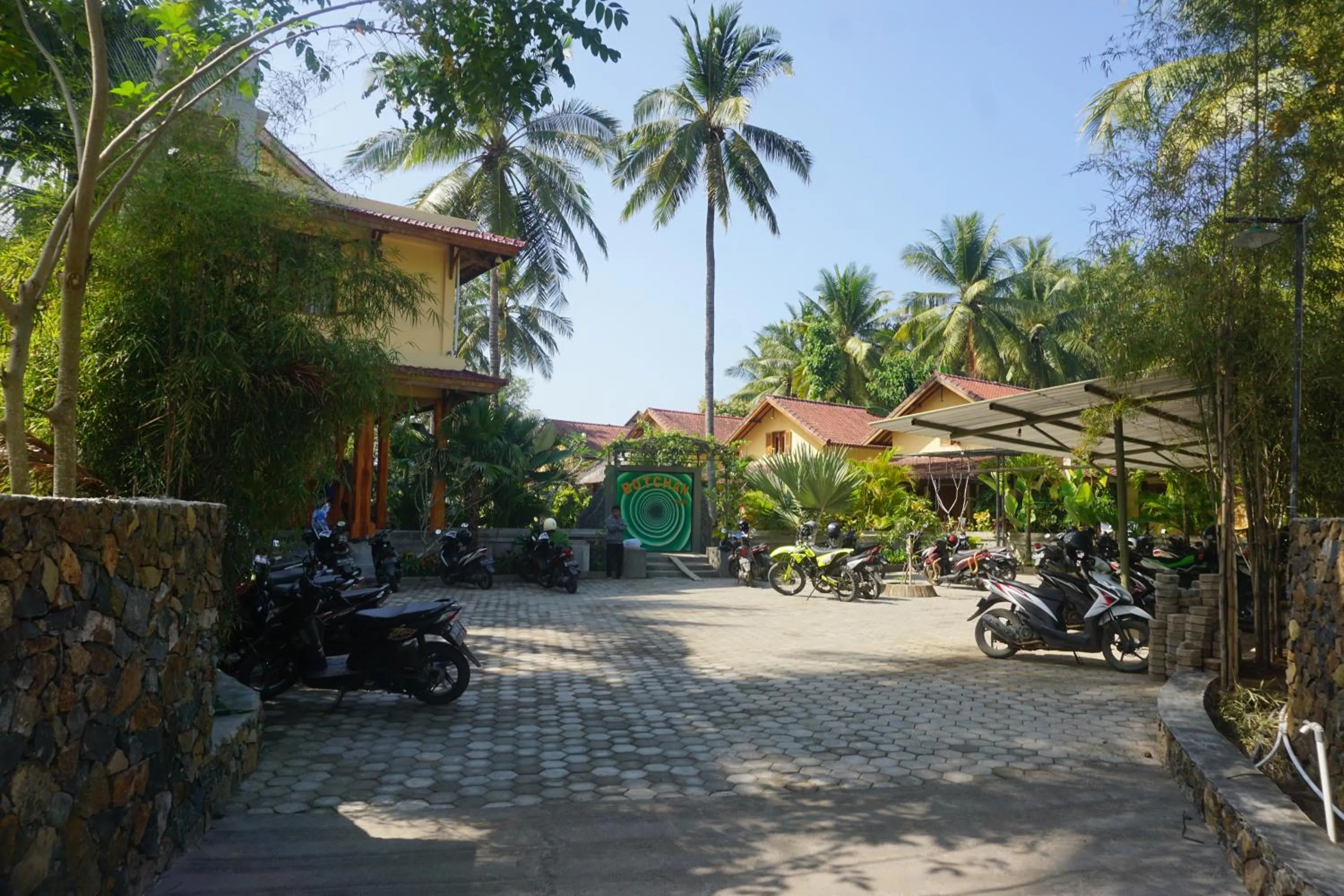 Botchan Hostel