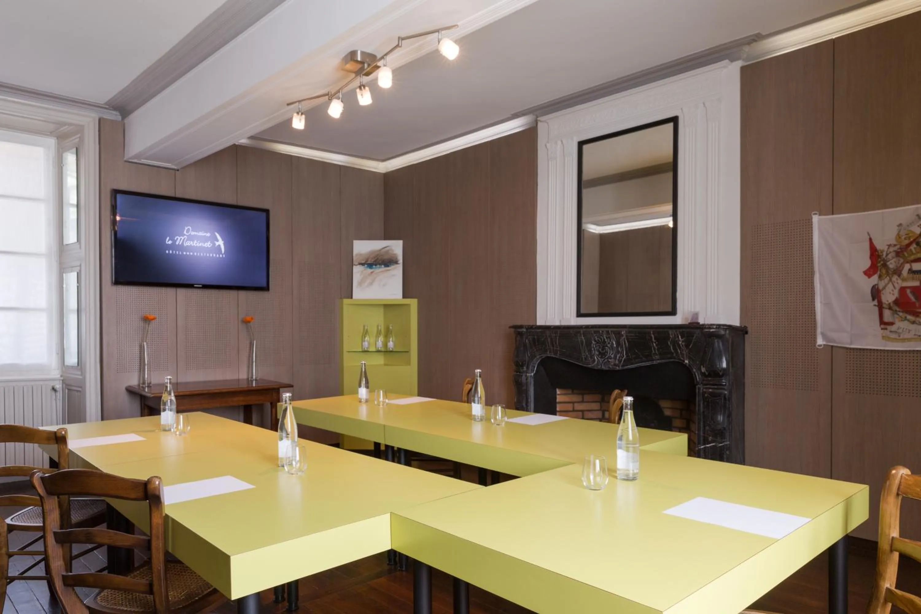 Meeting/conference room in Domaine Le Martinet, The Originals Relais