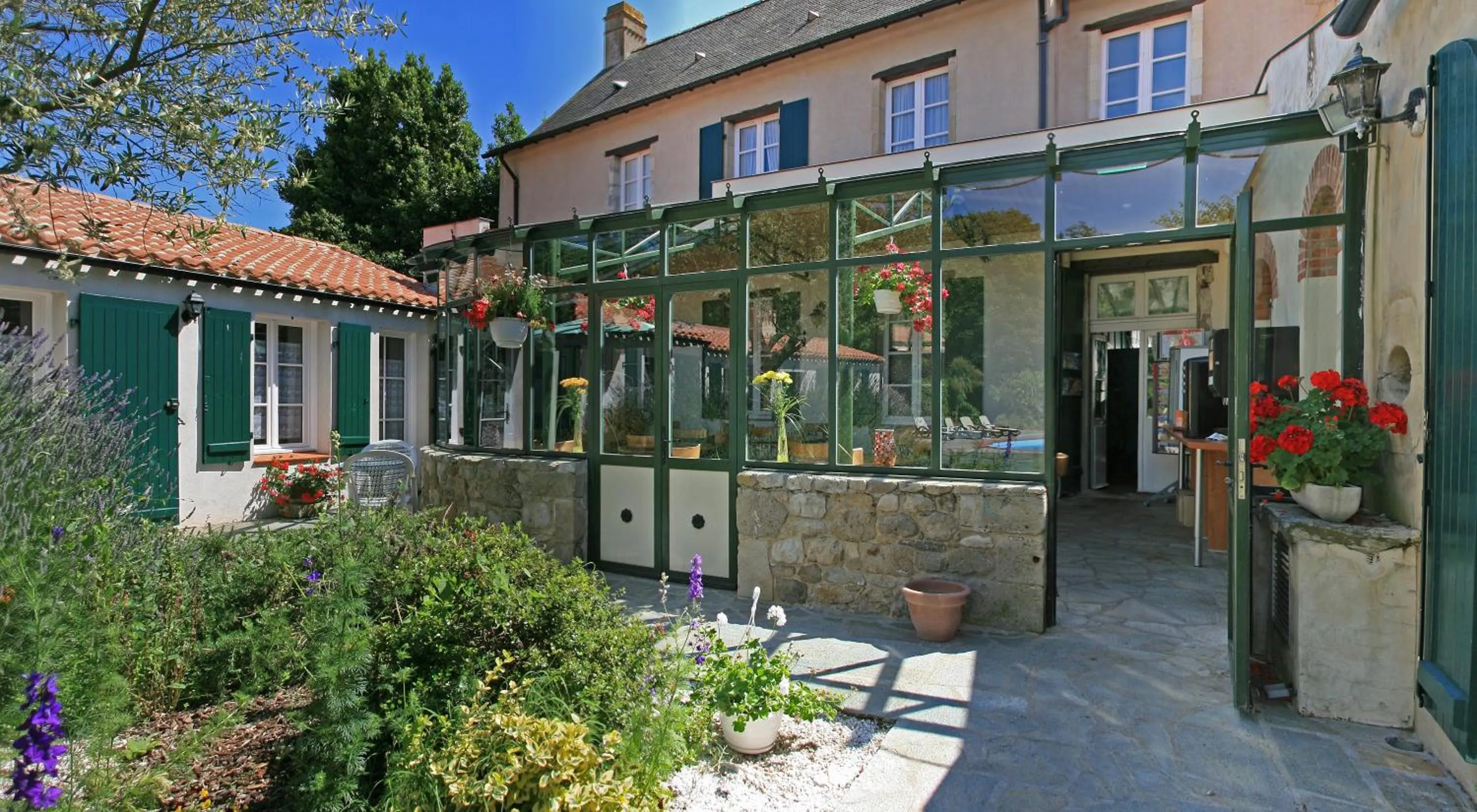 Property building in Domaine Le Martinet, The Originals Relais