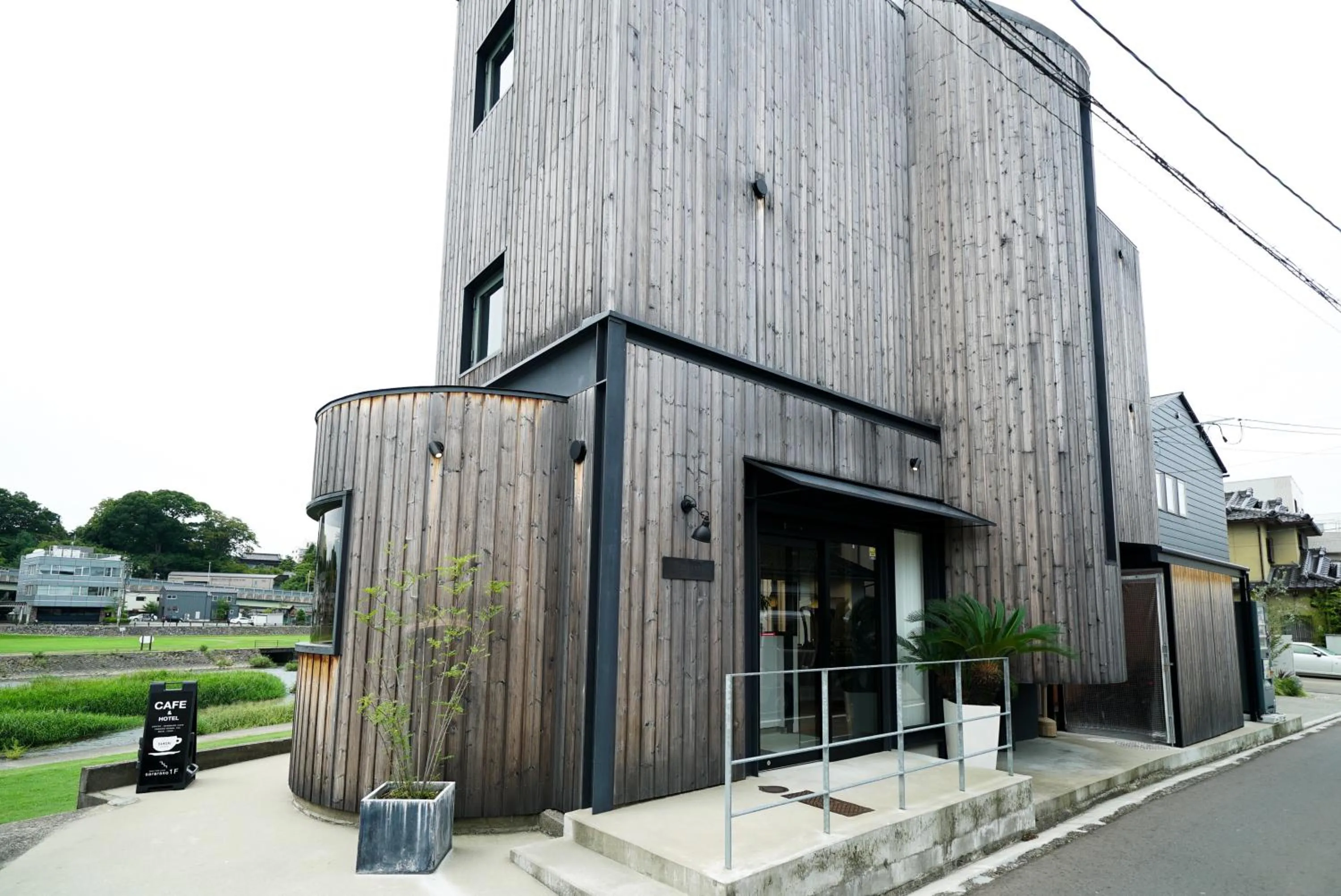 Property building in sararaso