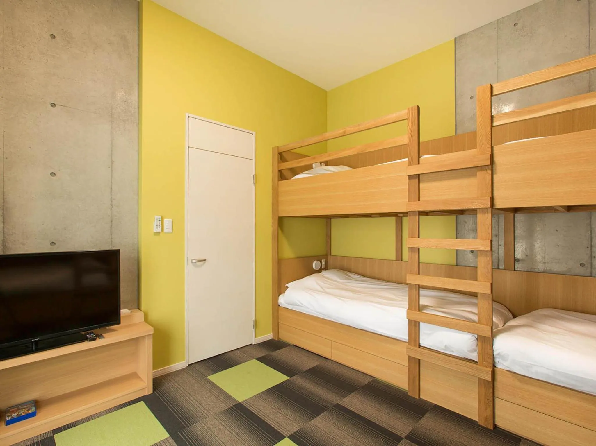 Bed in Mizunara Chalet