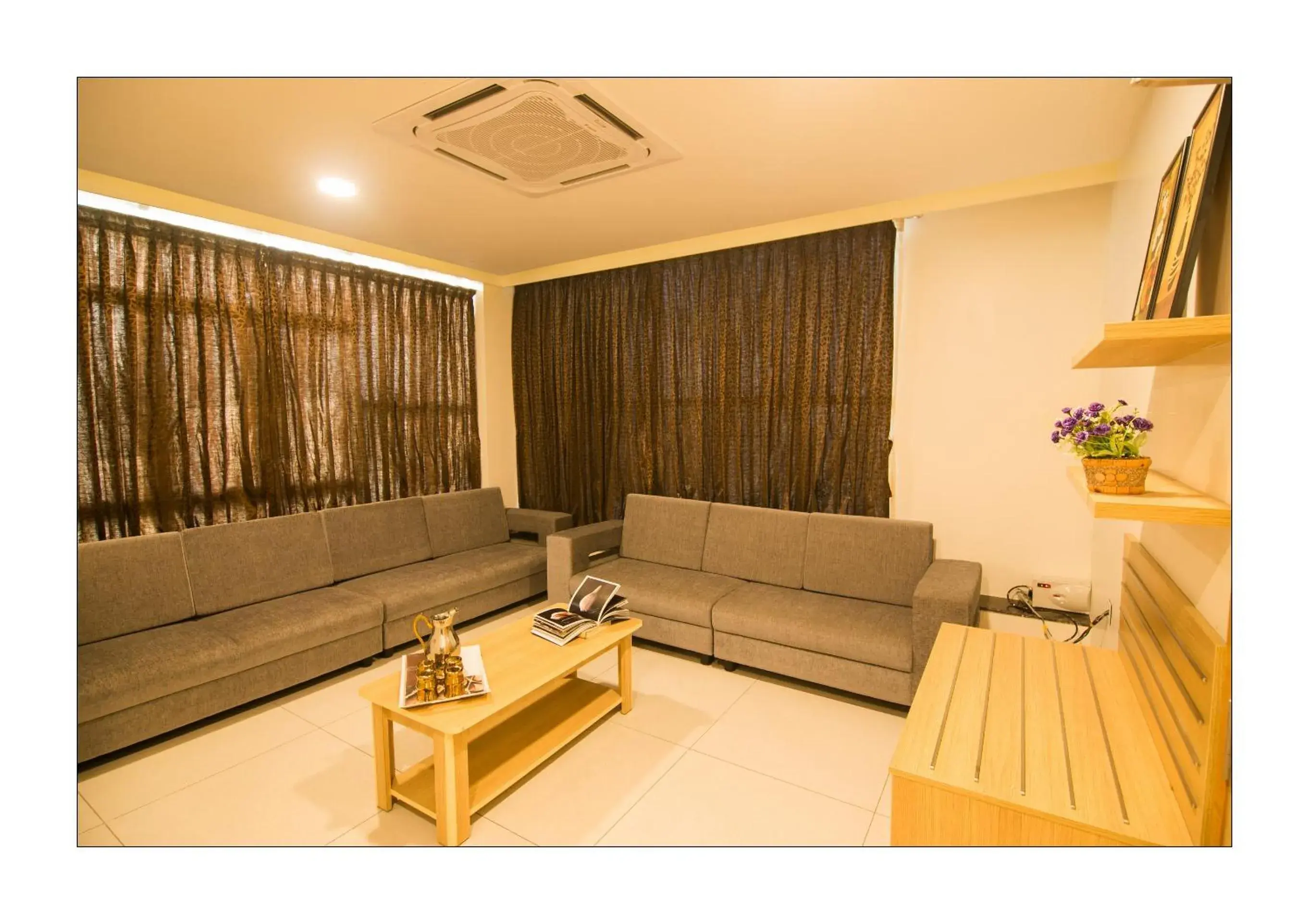 King Suite in Hotel Ashoka King Suite in Hotel Ashoka