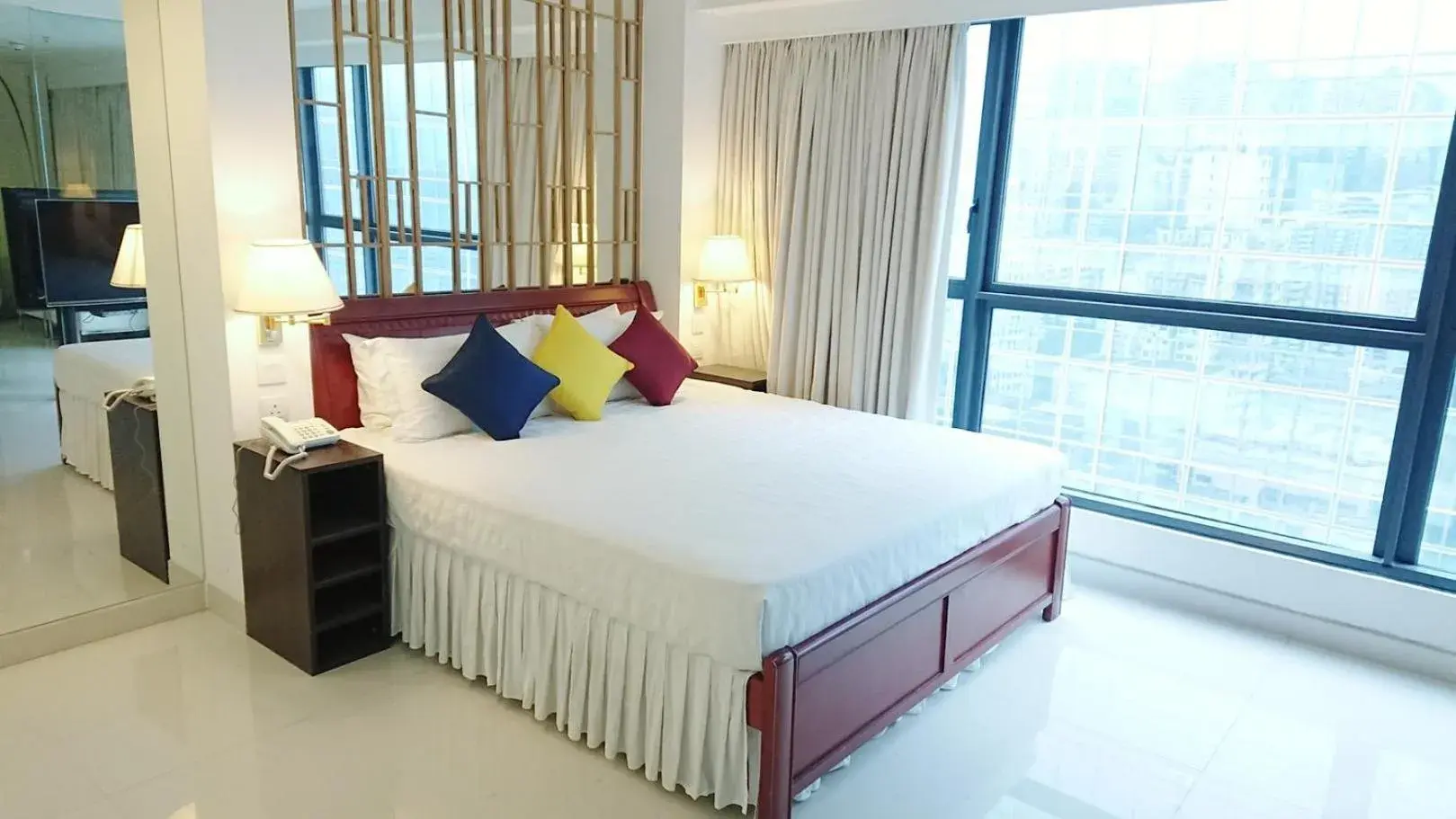 Penthouse Apartment with Side Harbor View in IW Hotel Penthouse Apartment with Side Harbor View in IW Hotel