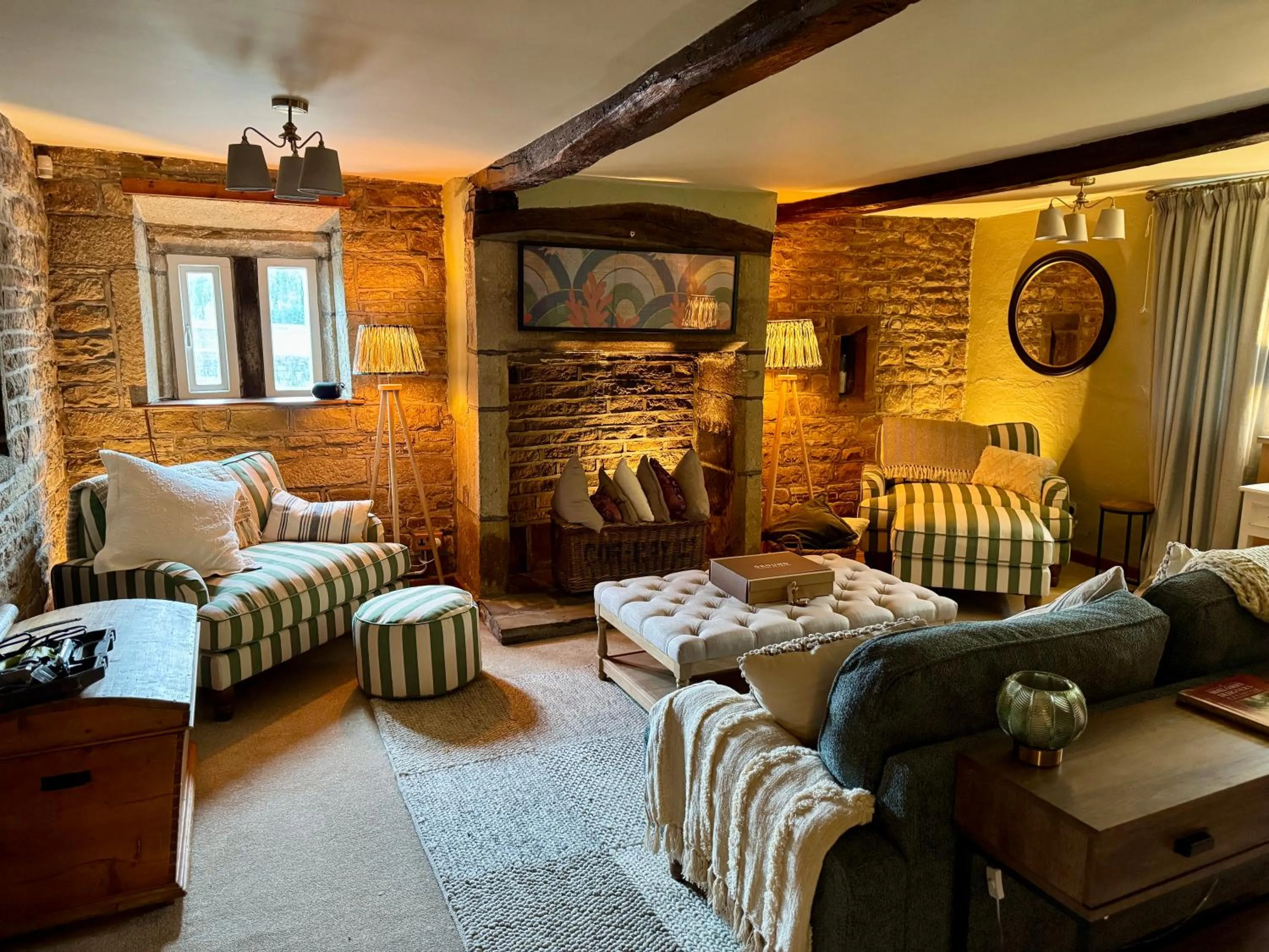 Bed in Holdsworth House Hotel