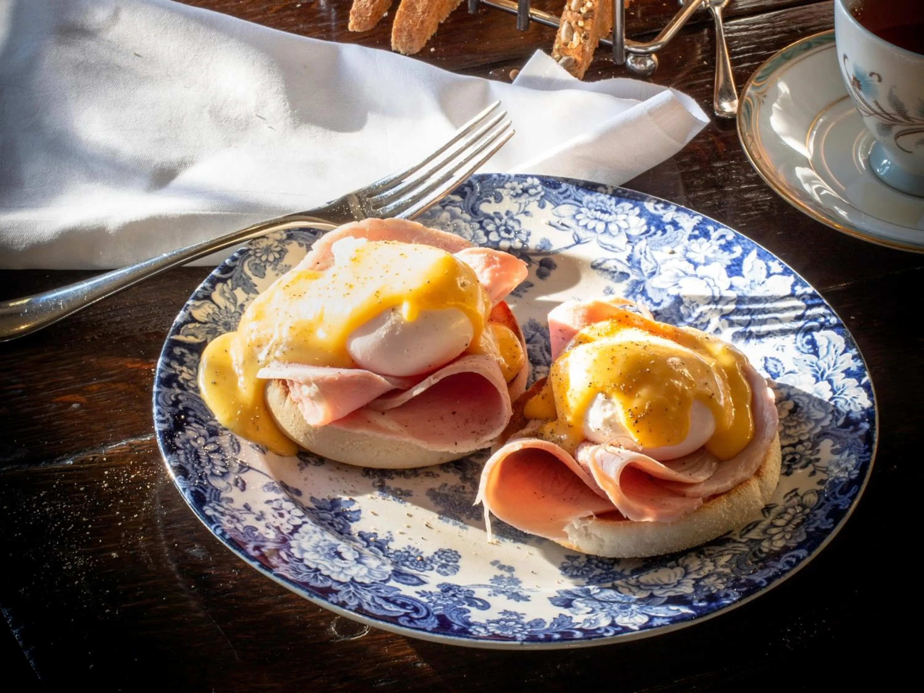 Food and drinks in Holdsworth House Hotel