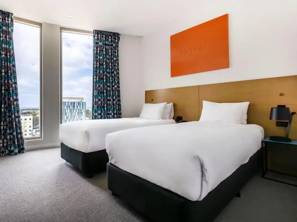 Bedroom, Bed in Citadines Connect Sydney Airport Bedroom, Bed in Citadines Connect Sydney Airport